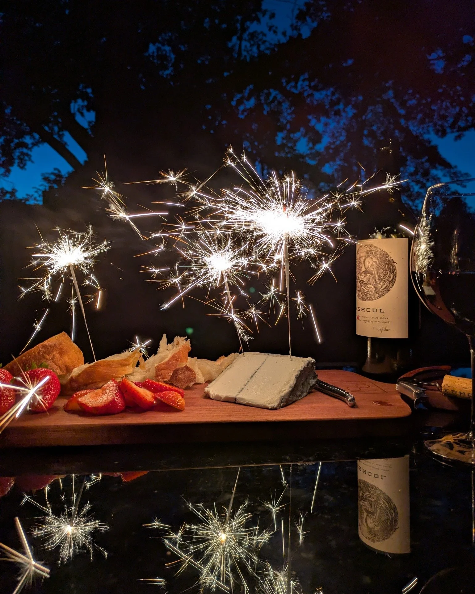 Sip, savor, and celebrate American workers today. 🥂 Here&rsquo;s to the farmers, cheesemakers, and winemakers who bring some of our favorite things to the table. And to the local folks who deliver these favorites to our door, stock the shelves, and 