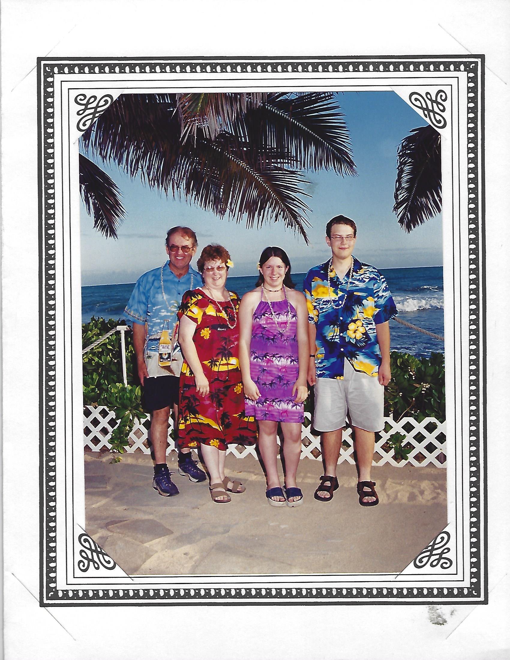 family hawaii 2003.jpg