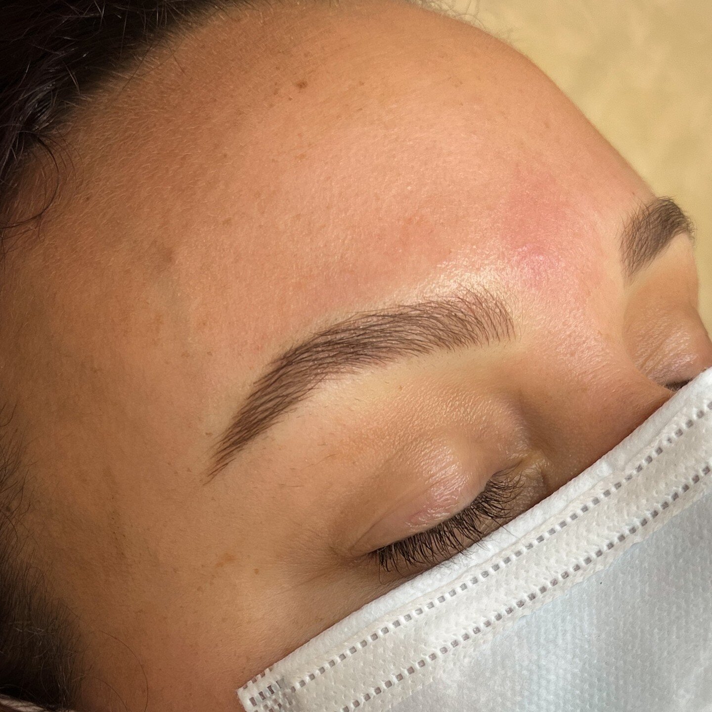Natural Microblading by @KatleynxPainter ❤️&zwj;🔥⁠
⁠
&bull;Results last 1.5-2 years⁠
&bull;Booking link in bio⁠
&bull;www.KatelynPainter.com⁠
⁠
⁠
⌓ Feel Good Beauty Studios⁠
⌓ Collaborative Beauty Services &amp; Shop⁠
⌓ To book an appointment click 