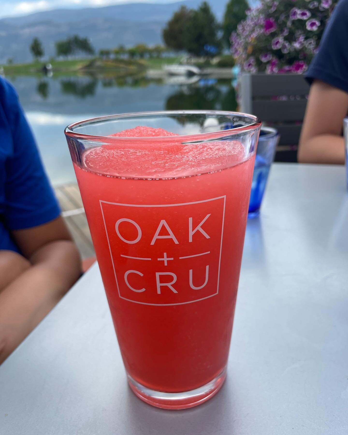 Happy #Wednesday! I am counting down the final days of #summer, one frosty beverage at a time 😉🍹 My family had some business in #kelownabc today and we were able to spend some time downtown on the waterfront ☀️

Thanks for the tasty appys and drink