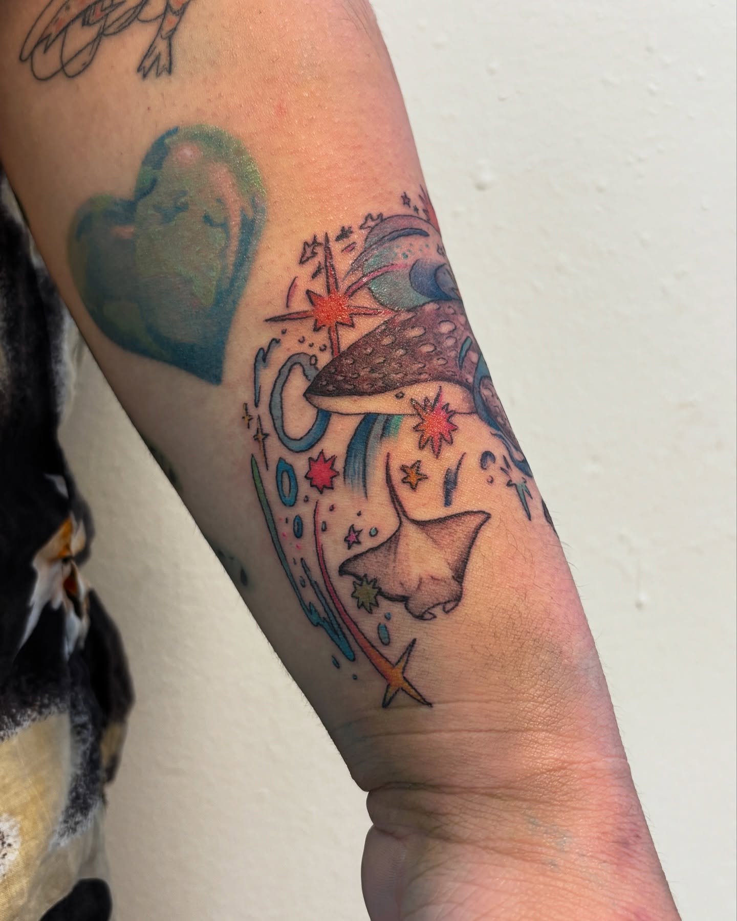 Wild &amp; wavey piece for Jeff 🌊✨ it was great having you back in and this was such a fun project to work on!! Thanks again for the trust &amp; collaboration with it (: