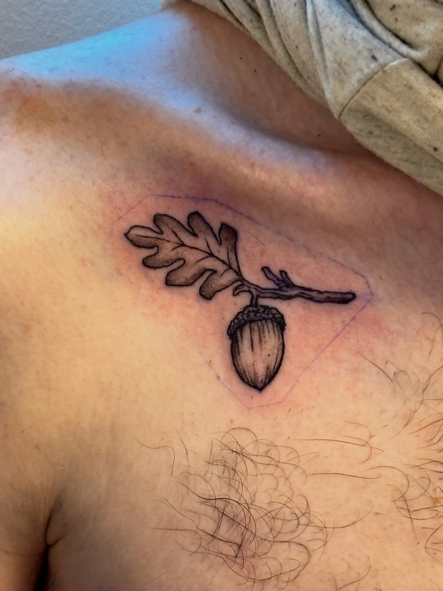 acorn for sage 🍂 thanks so much for making it in for this fall flash (: it was great meeting and cathartic yapping with you!