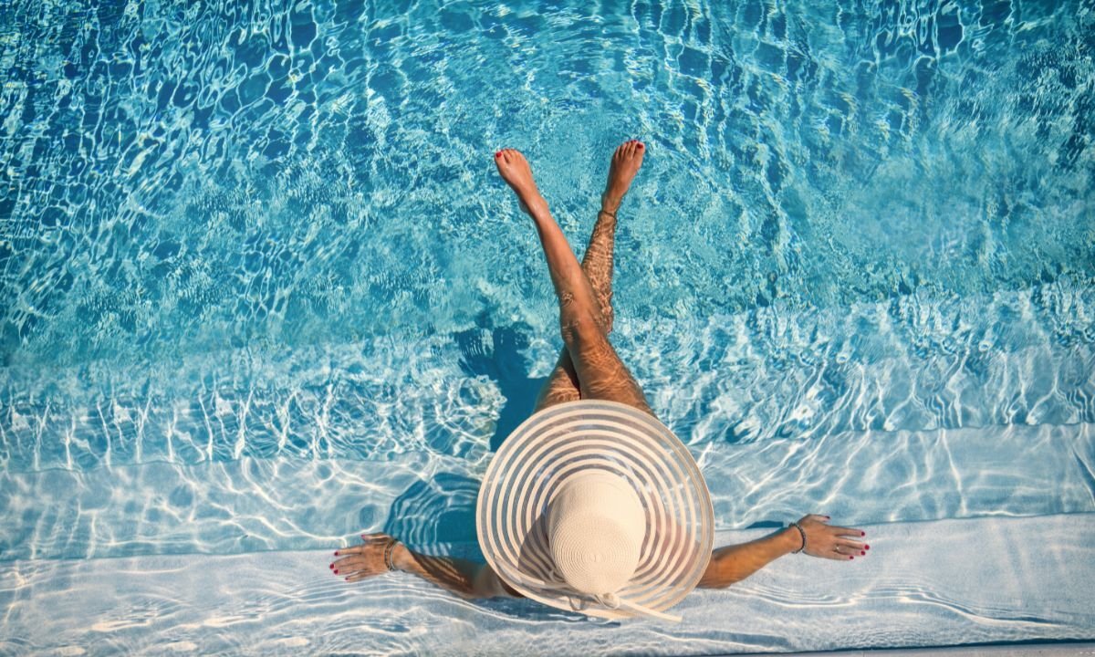 How to Spot a Luxe Pool at a Vacation Rental