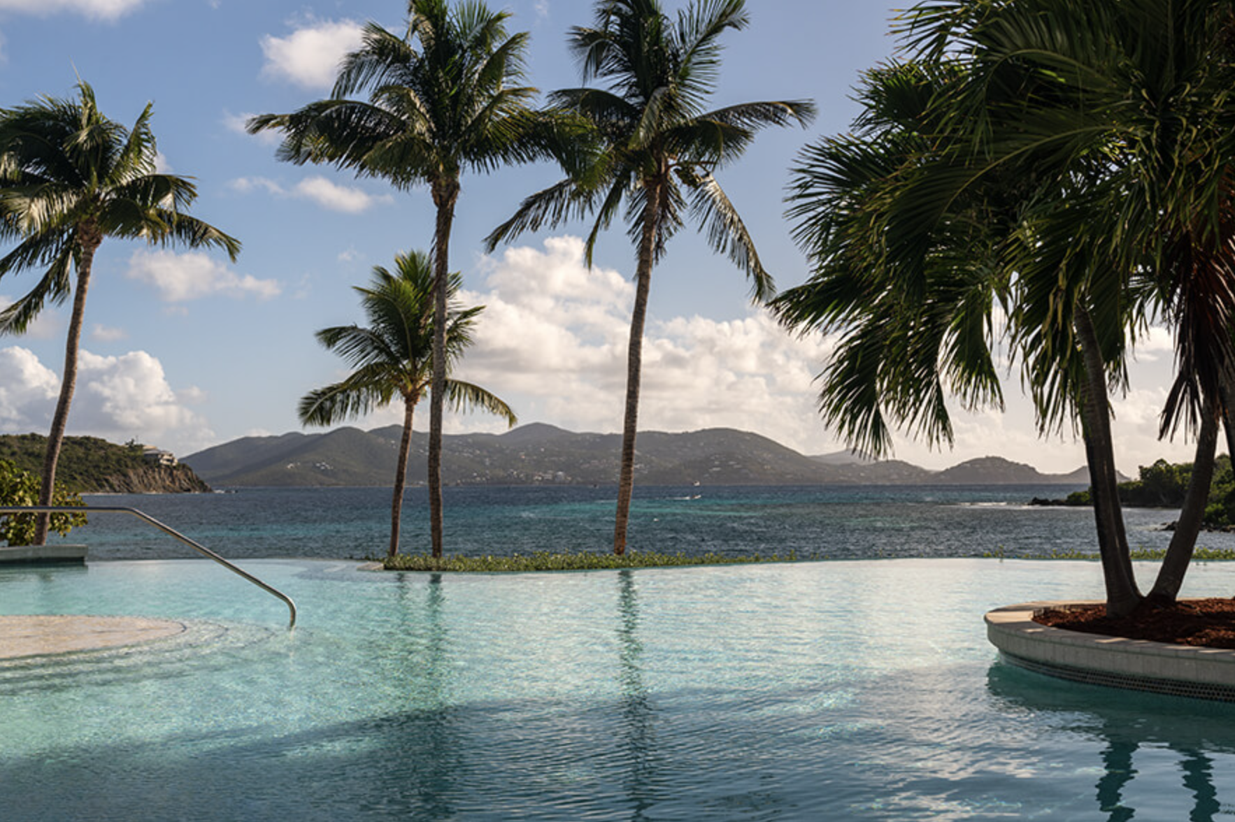 Ritz-Carlton Club St. Thomas vs. Ritz-Carlton St. Thomas: What’s the Difference?