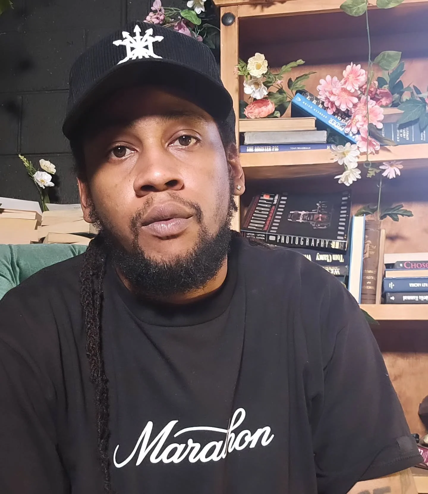 💼 | A great shoot day for @poetry.hype