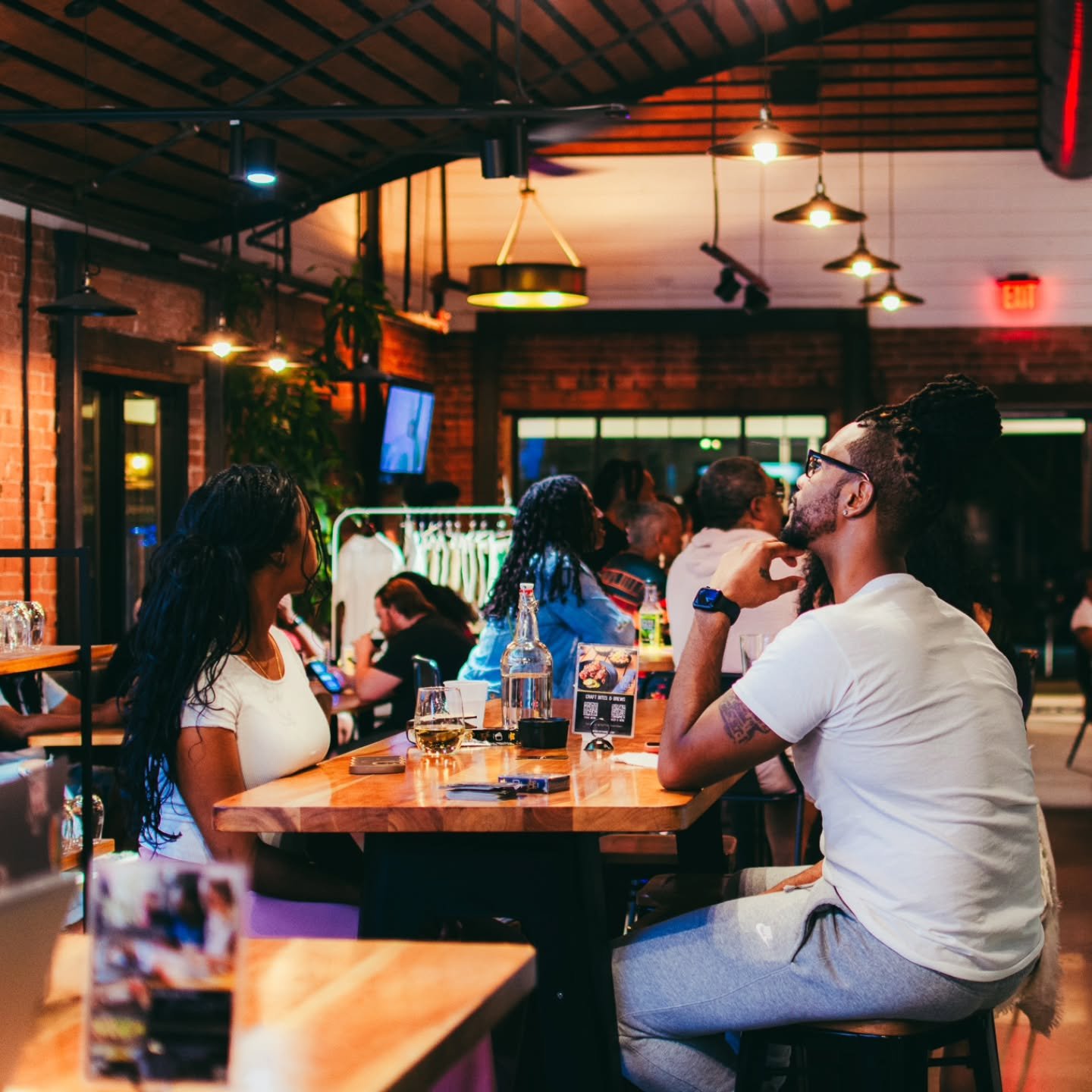 House of Vibes ✅️

An amazing night of music, poetry, art and community. Thanks to the amazing people that came out to support the artists, creatives and brands. Moments like this are a true reminder of the importance of building community. 🥂

See y