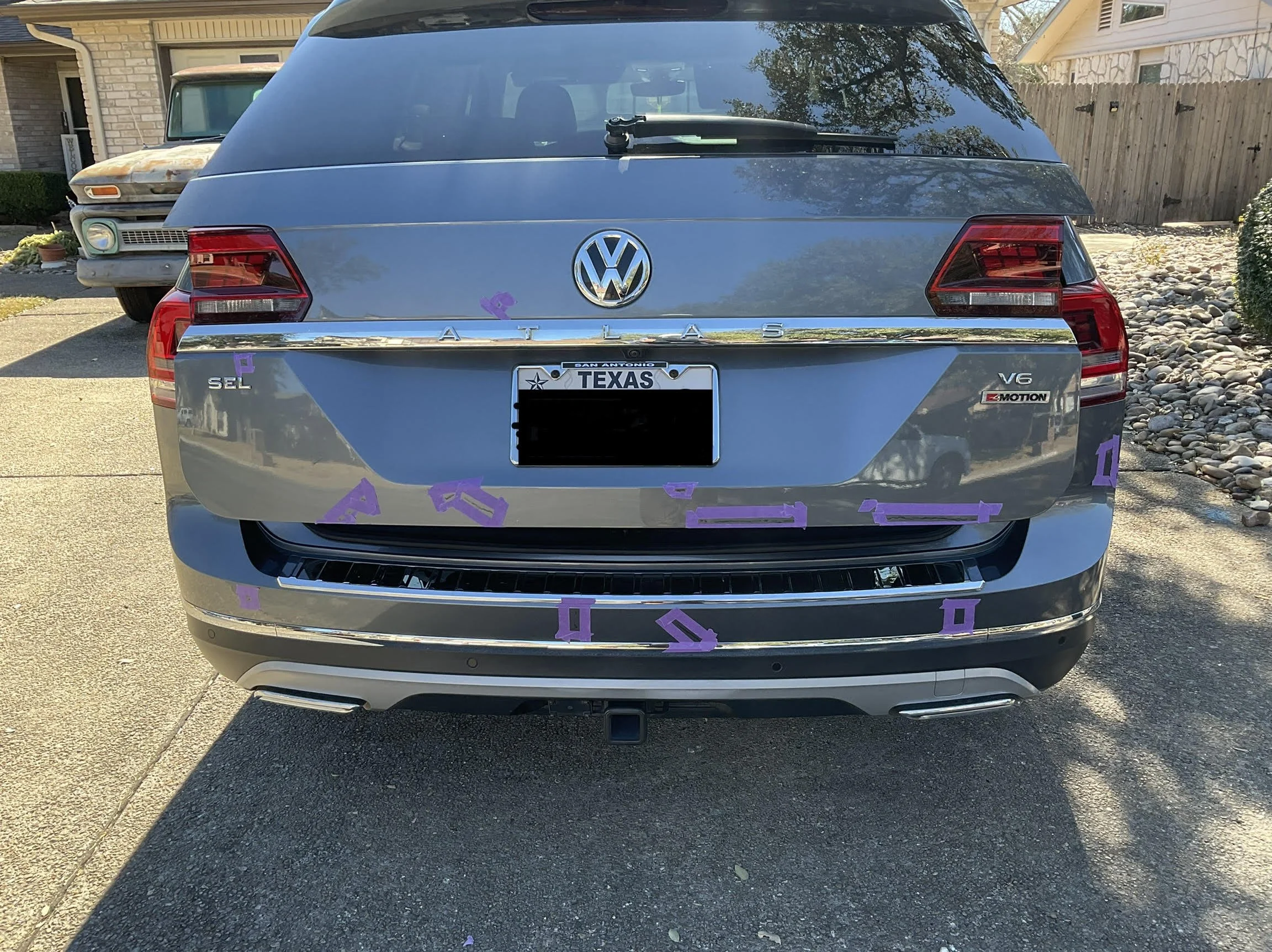 Professional Auto Paint Chip Touch Up Service