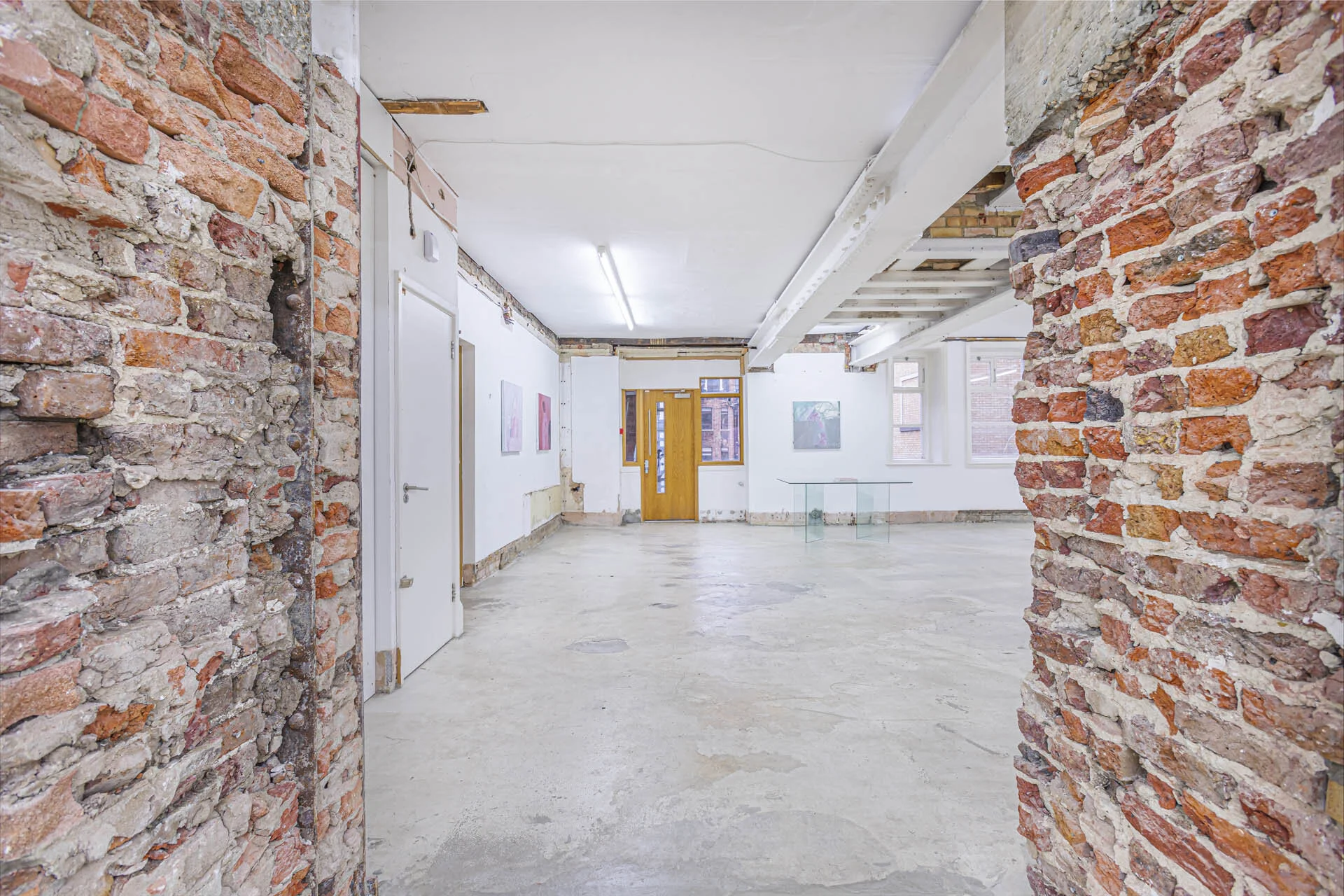 Mizrahi_Gallery_FLowRes_[13.jpg