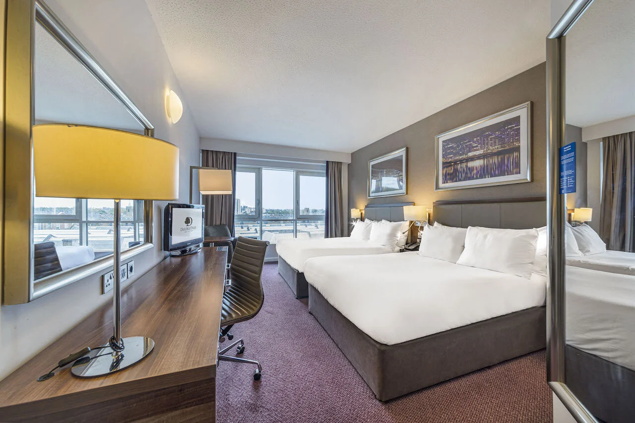 Hilton_Chelsea_Family_Bedroom_££_[1.jpg