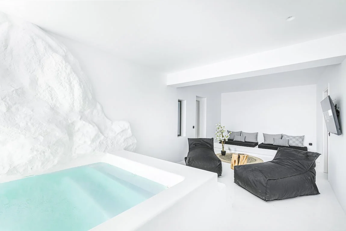 Villa 1 _ Cave Pool 2 Bedroom Suite [2.jpg