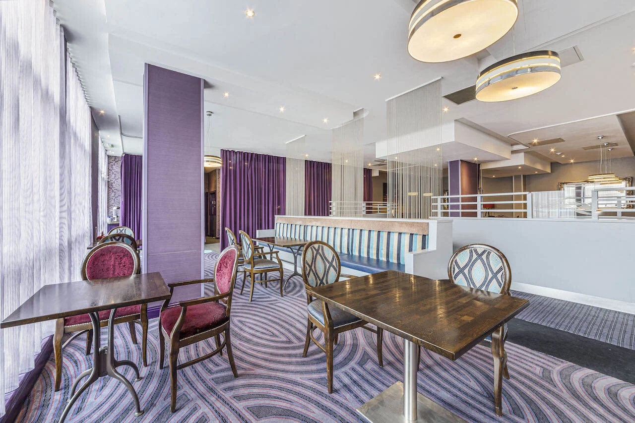 Hilton_Chelsea_Communals_[5.jpg
