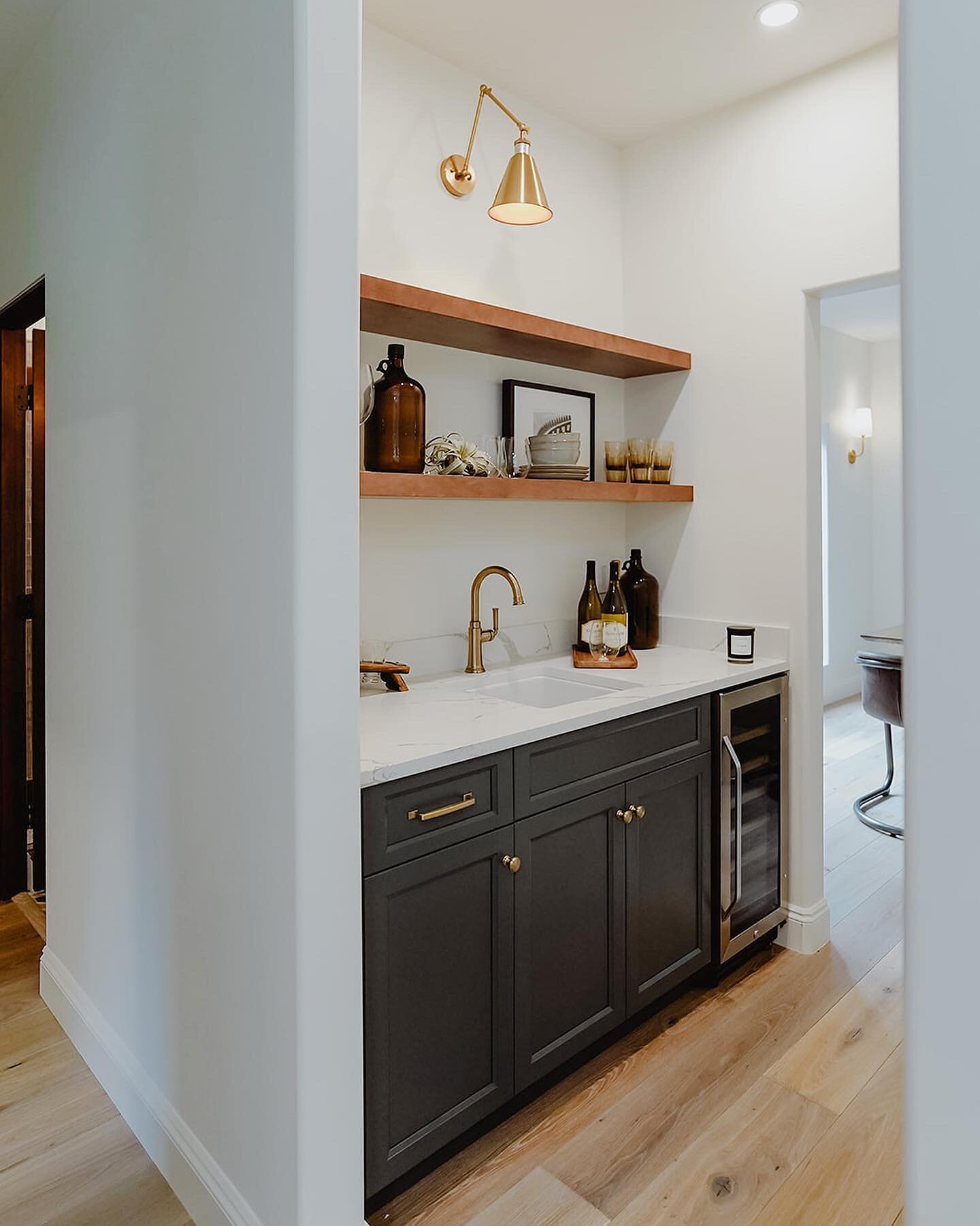 Kitchen bar area  from the Snohomish project. The design  focus was on creating the visual connection between the kitchen and the dining area + to increase functionality of the space. Removing the door between the dining and the bar area was a win.

