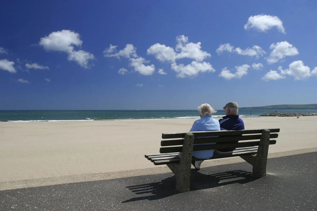 05-16-19-elderly-couple-in-florida.jpg