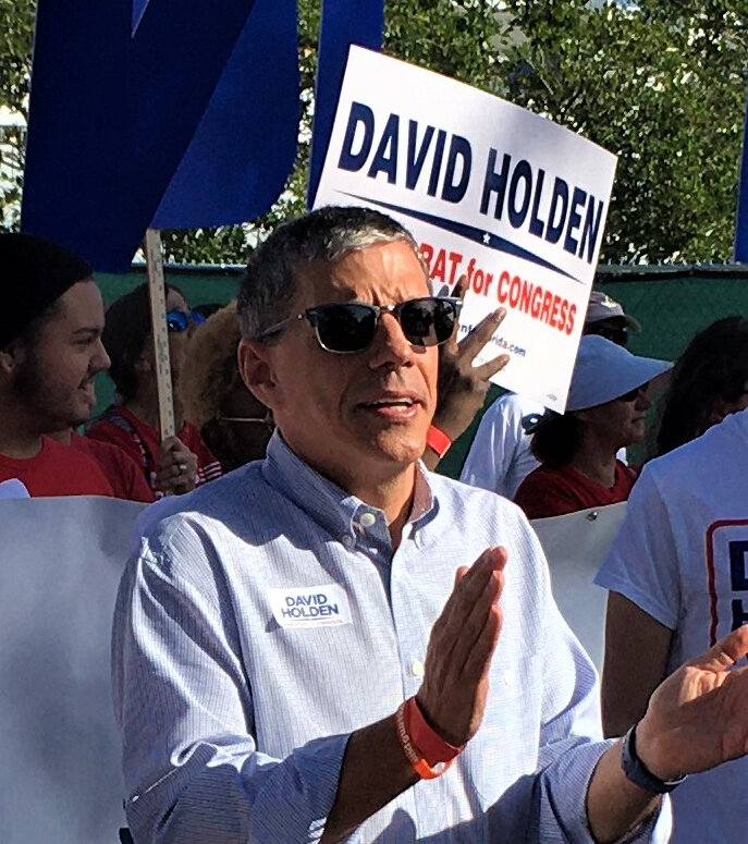 01-18-20-holden-and-supporters-cropped-and-adjusted-e1586026320232.jpg