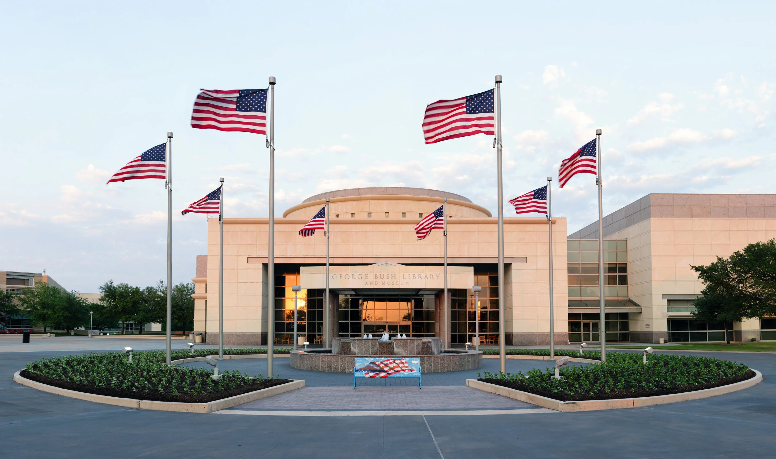 11-26-20-george-hw-bush_presidential_library.jpg