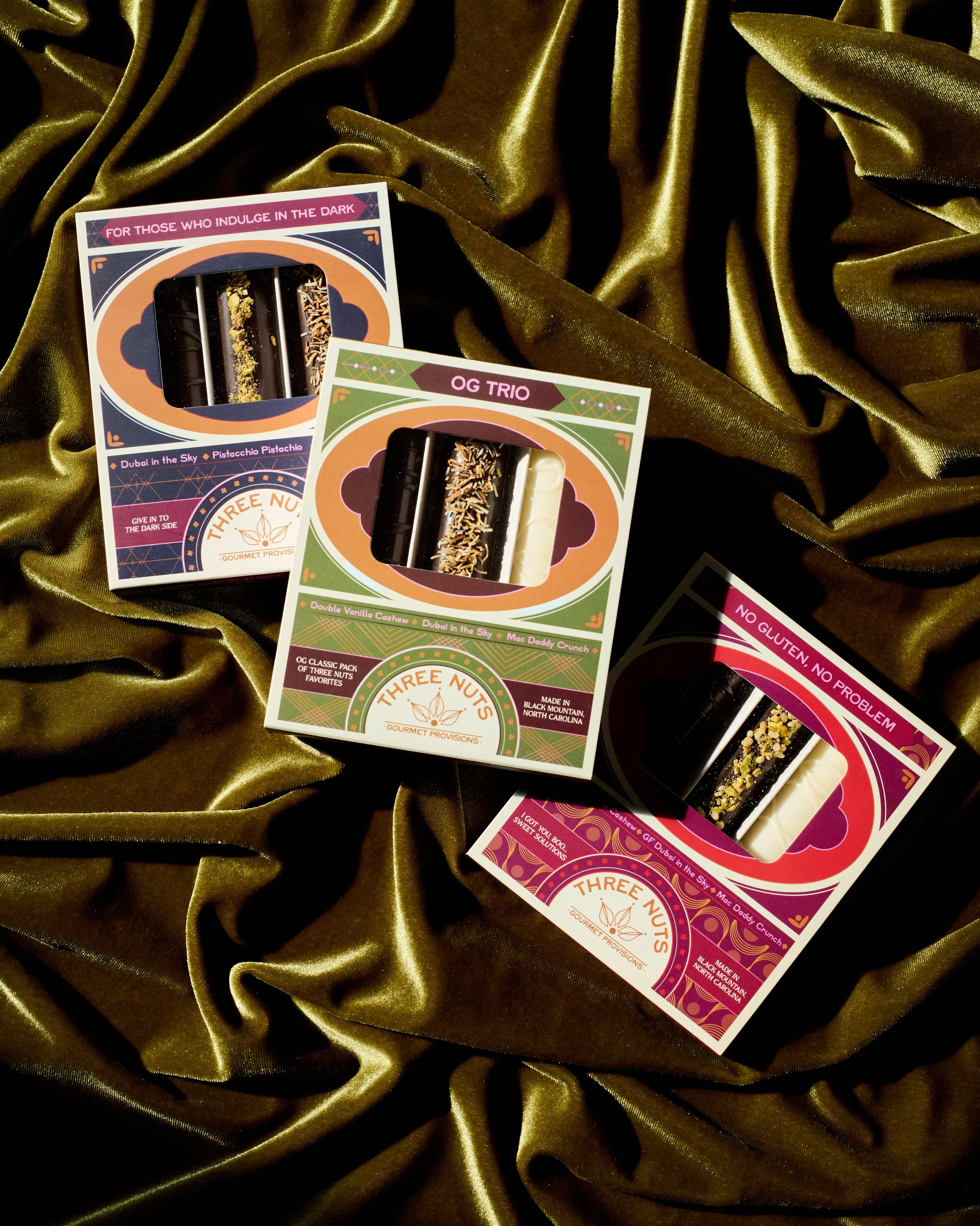 251120-ThreeNuts-031.jpg