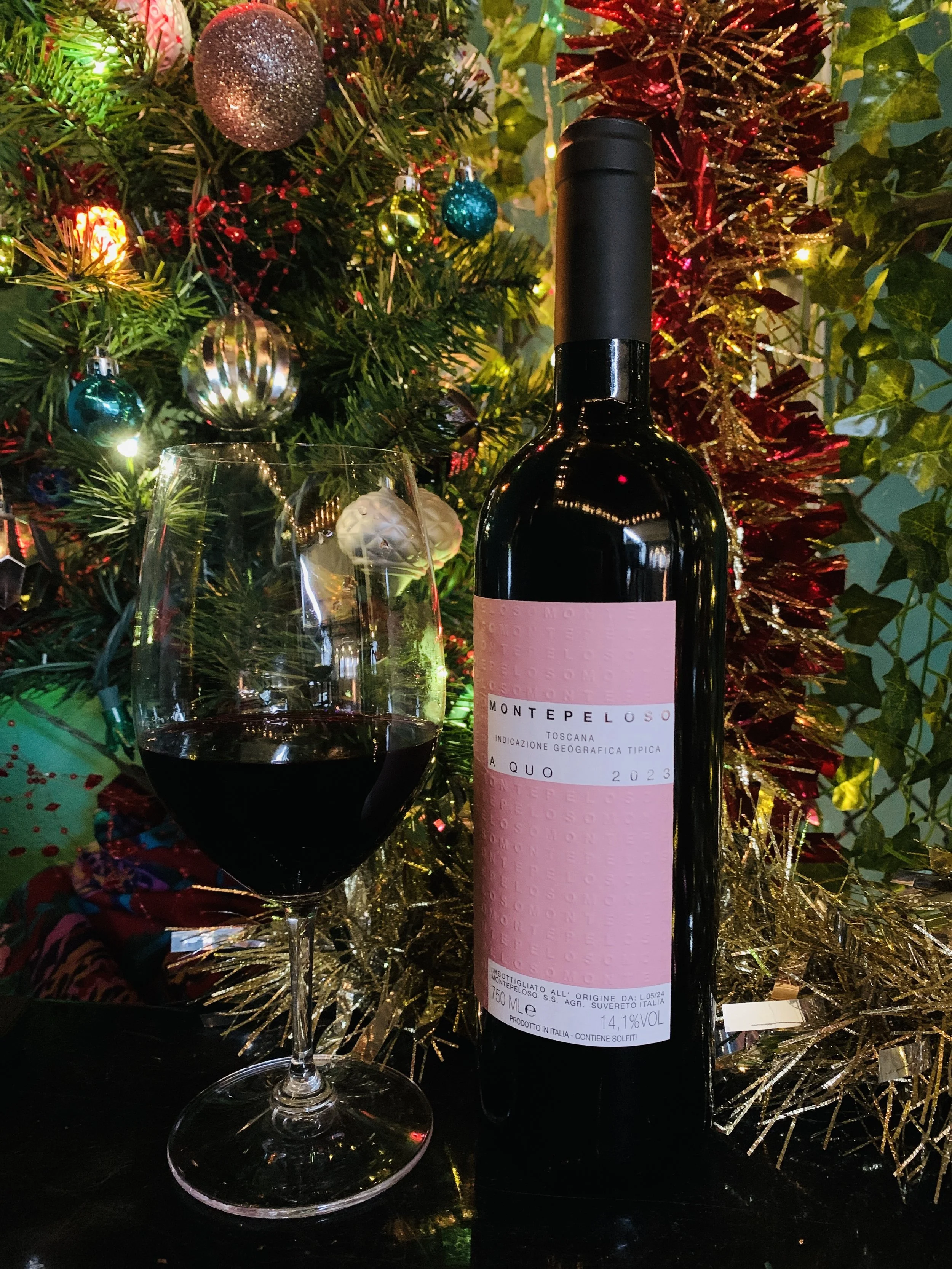 festive wine 2025.jpg