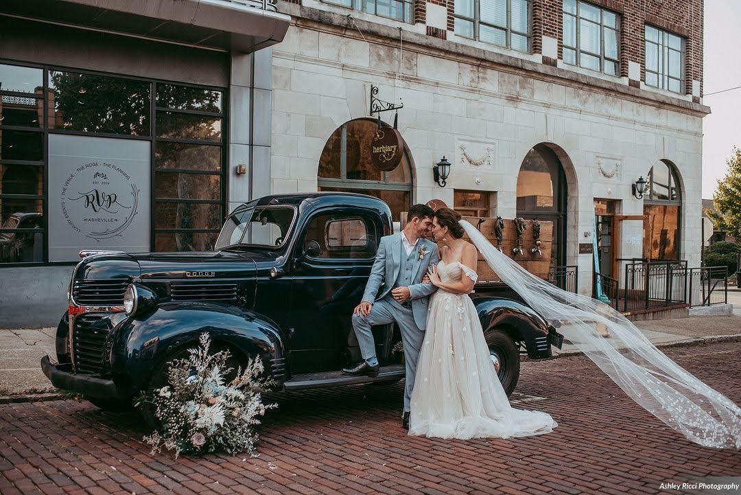 French Countryside_Ashley Ricci Photography_thevenue-142_low.jpg