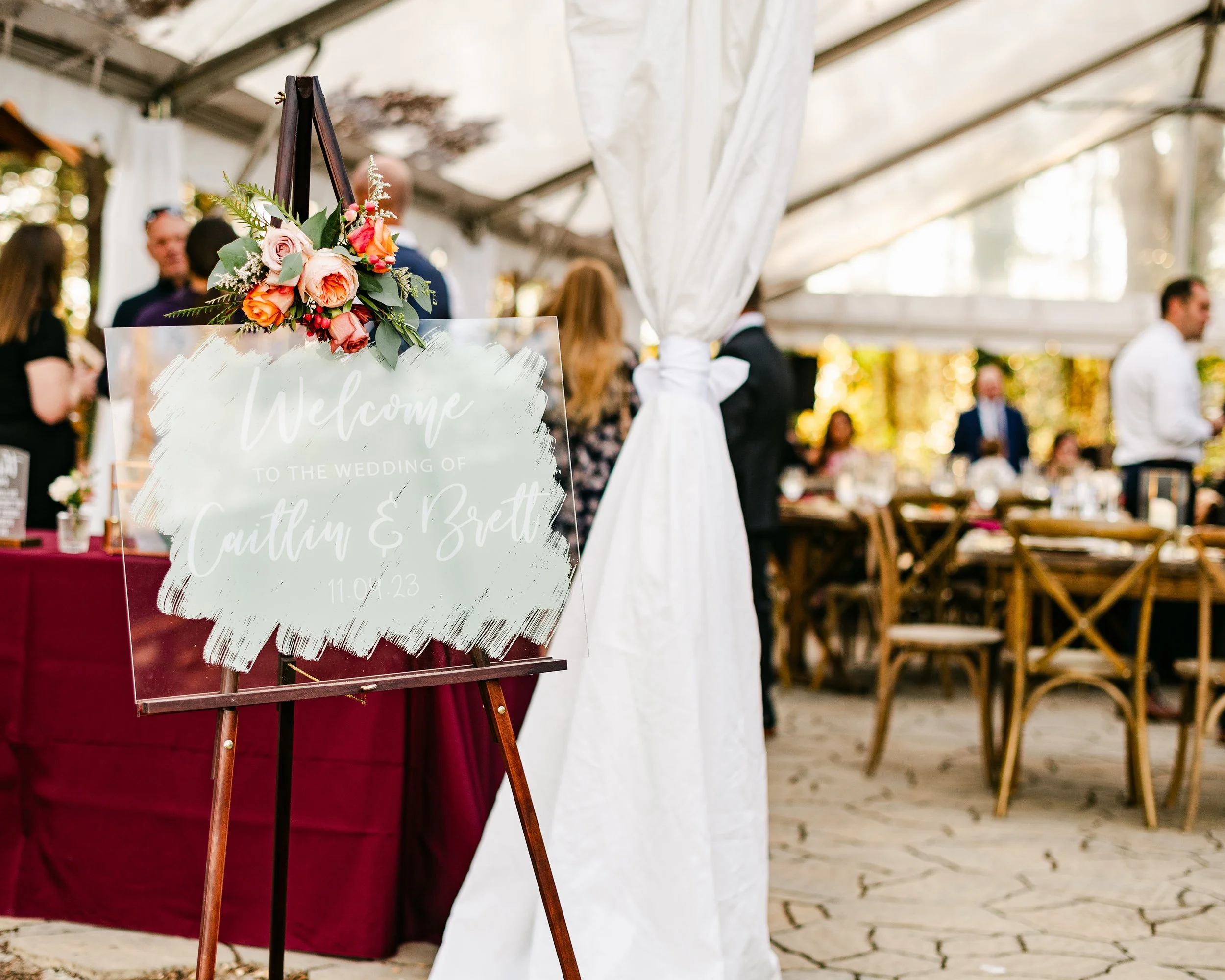 Caitlin + Brett-0266.jpg