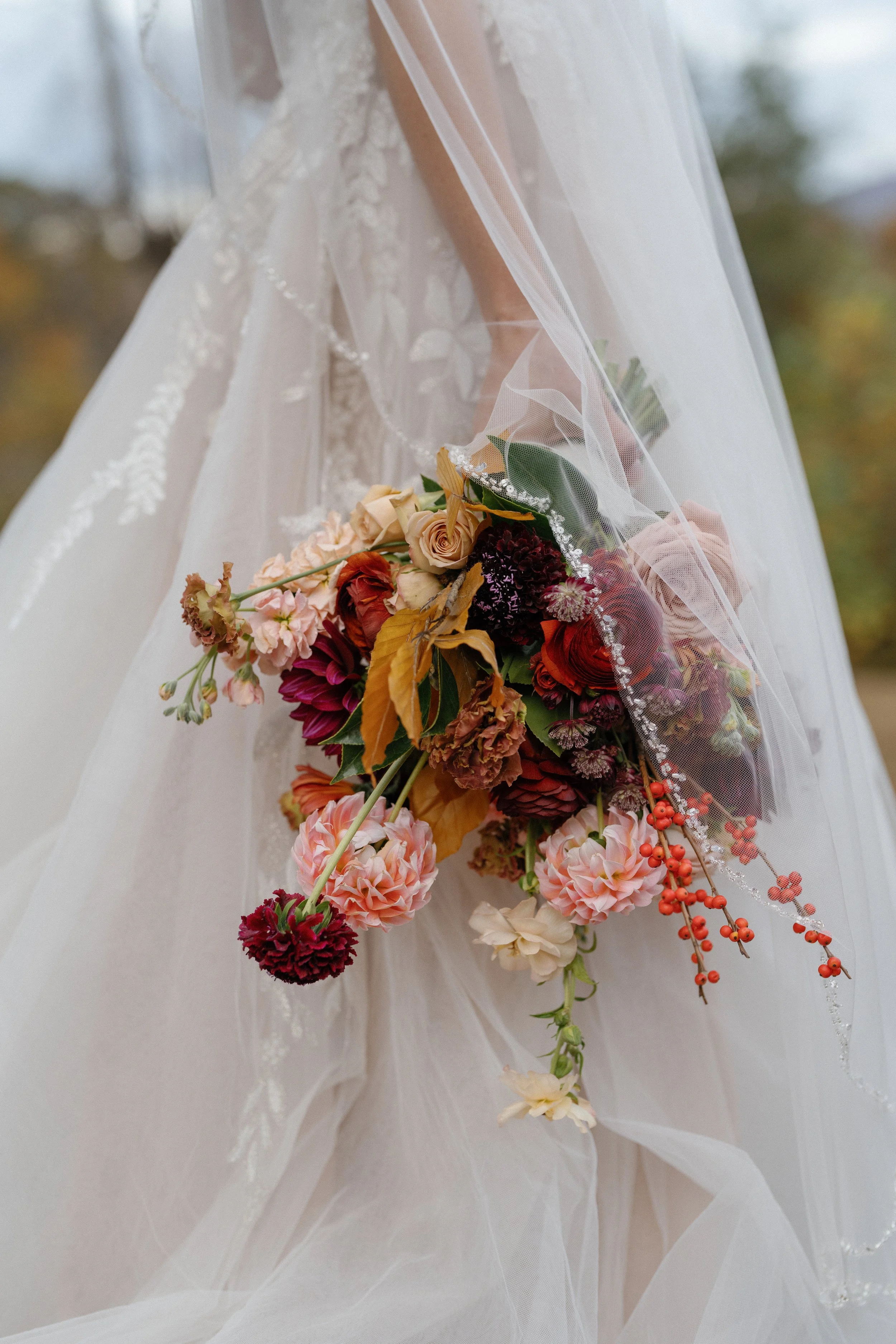 OliviaRobertsWedding!_SneakPeek!_0097.jpg