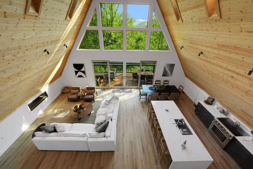 TGA 2026 Best Fall Vacation Rentals (13).png