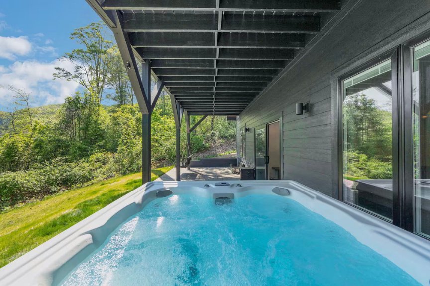 TGA 2026 Best Fall Vacation Rentals (14).png