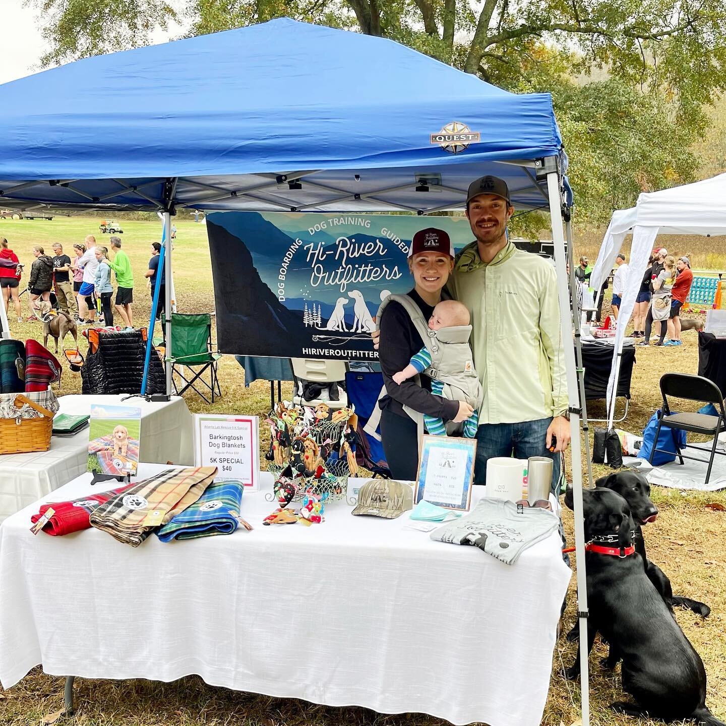 Perfect morning for a 5k! We truly enjoy supporting the @atlantalabrescue! If you&rsquo;re looking for a pup check them out or give us a call to learn about our current fosters🐶

#labrescue #atlanta #powderspringsga #5krun #dogtrainer #doglife #adop