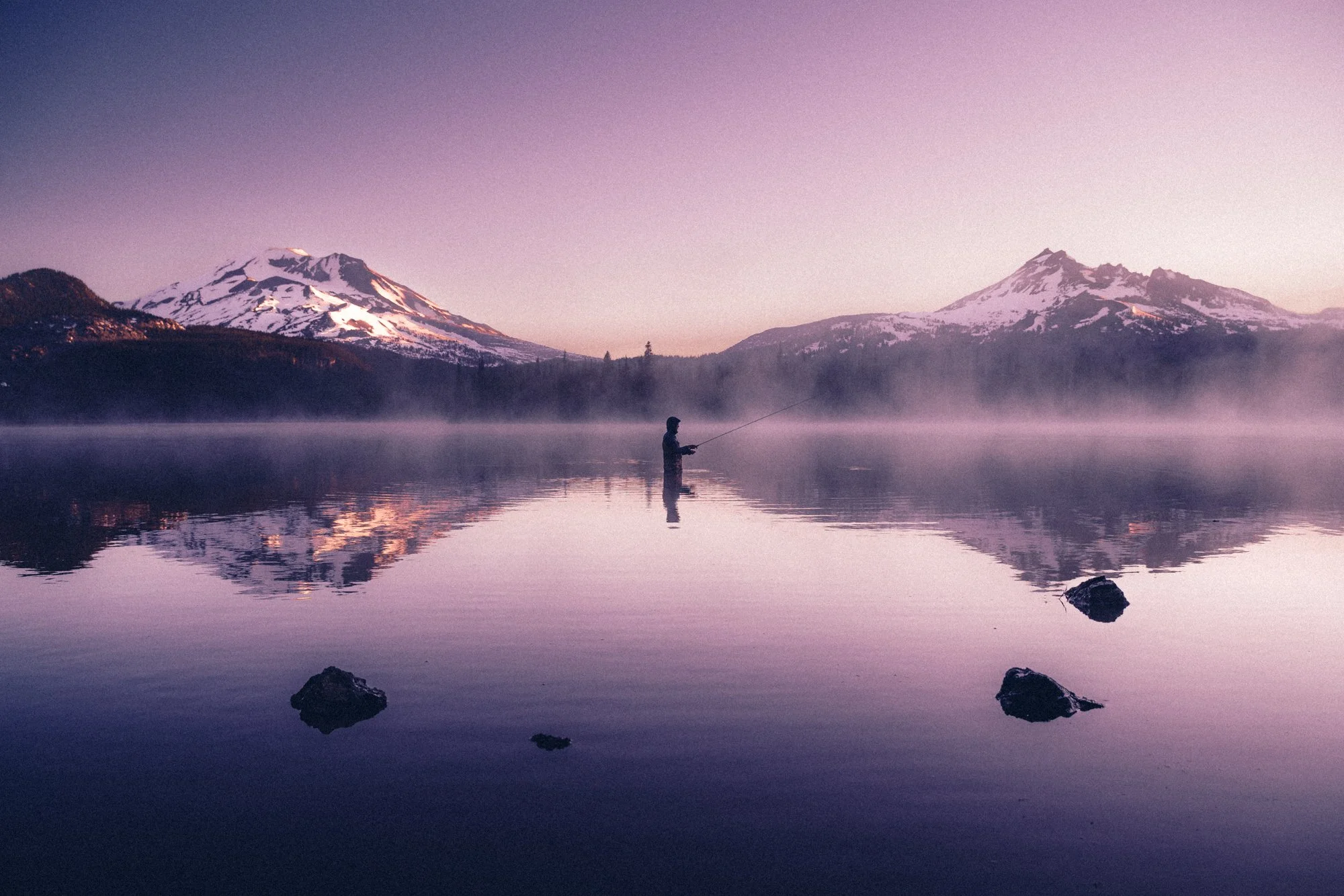 flyfishing-lake-oregon-mountains.jpg