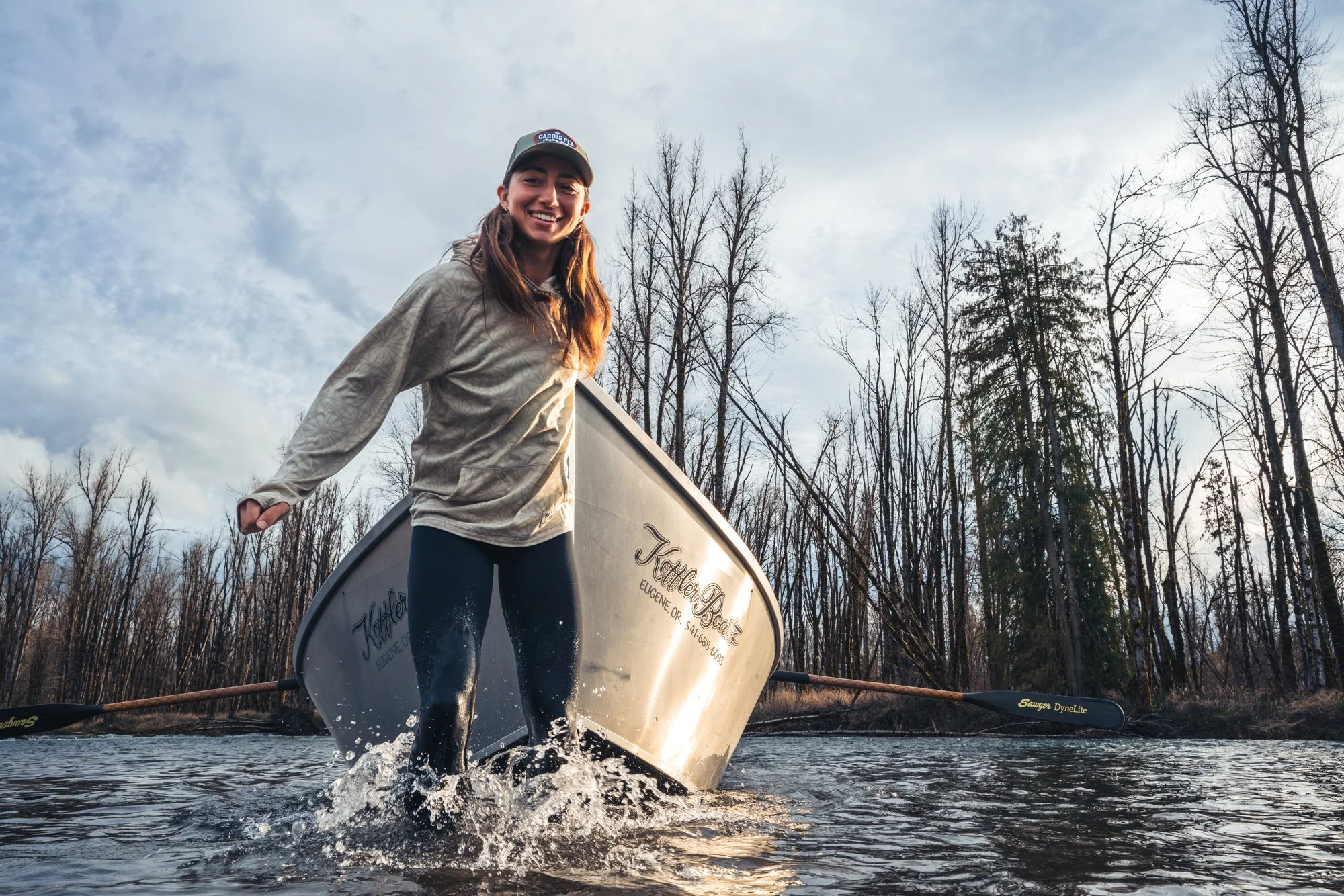 guides-river-boat-happy-fishing-outdoor.jpg