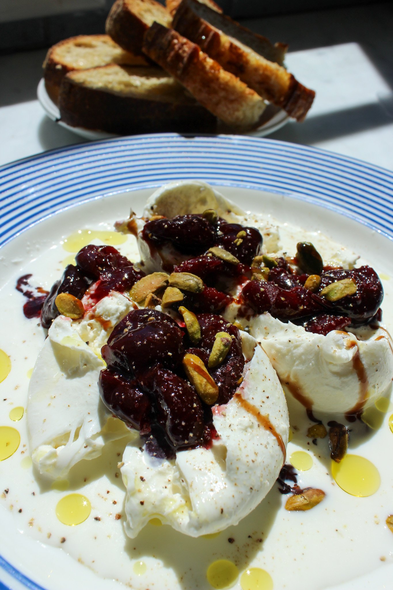 Burrata with Balsamic Burst Cherries &amp; Pistachios 