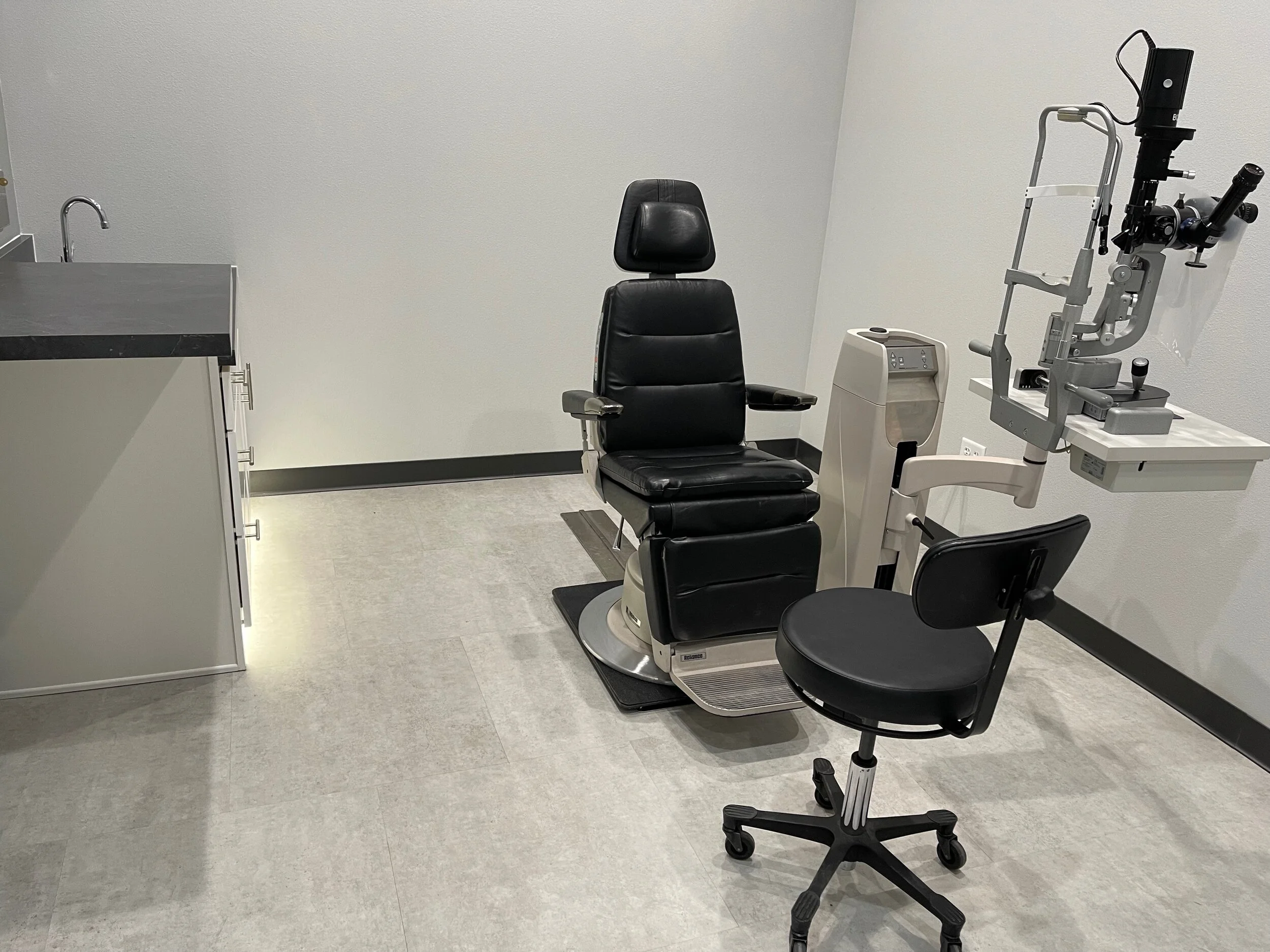HD Retina Eye Center