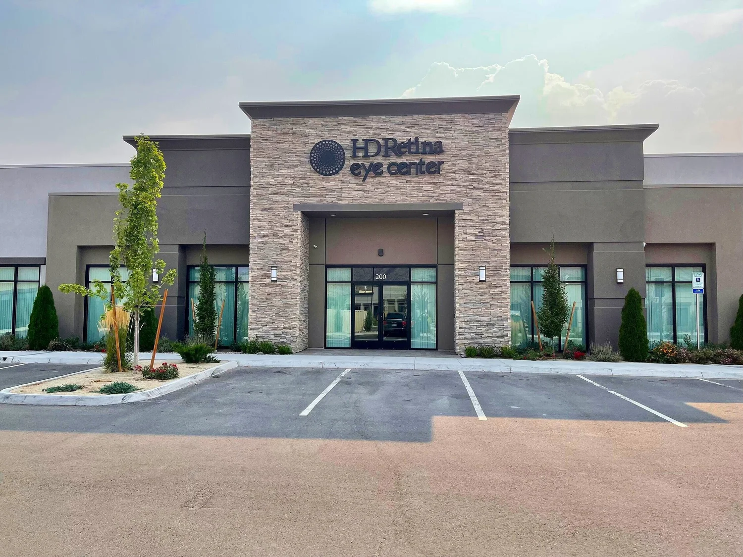 Home — HD Retina Eye Center