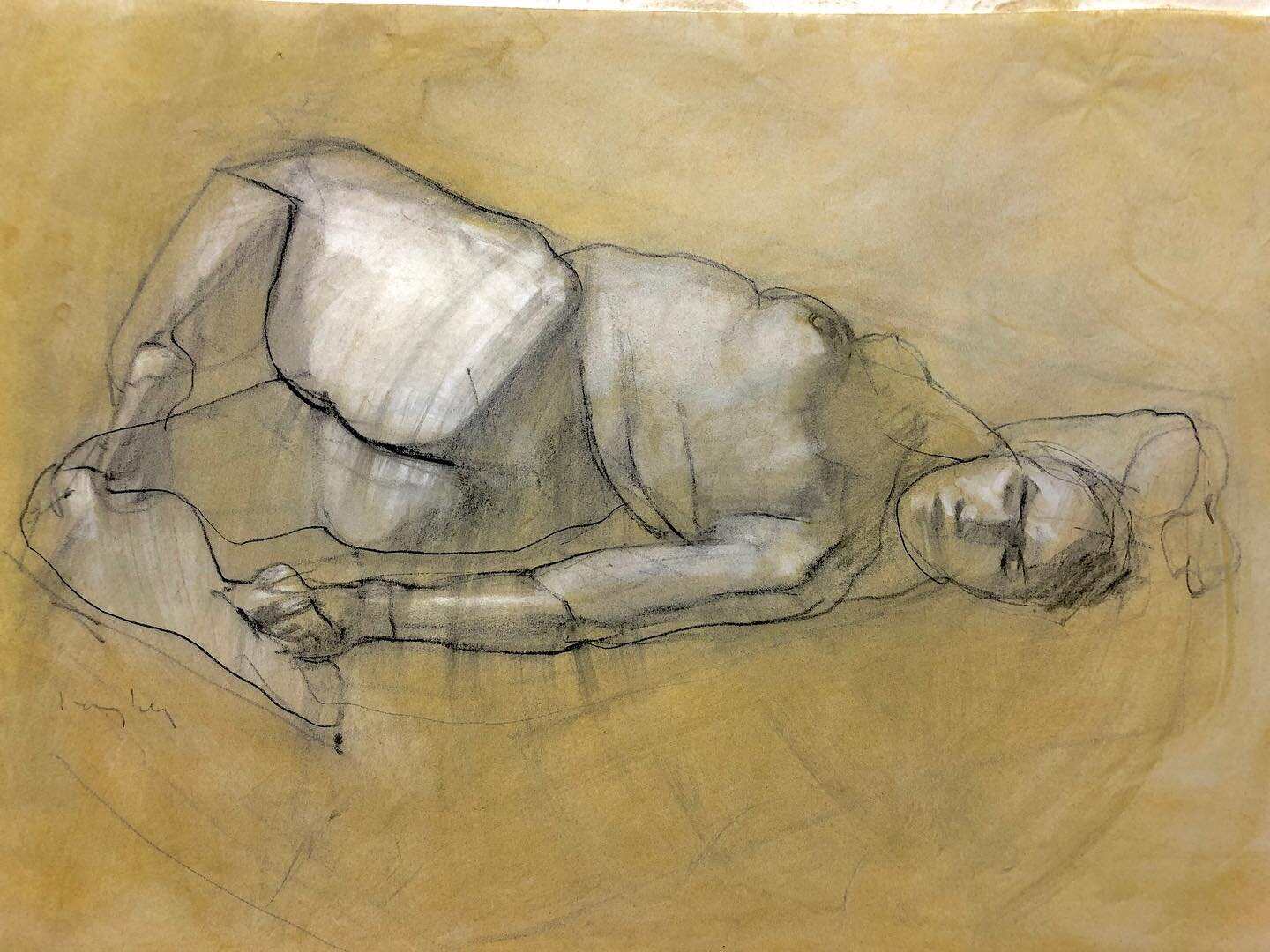 Reclining woman with twist - in charcoal and pigment (raw sienna and naples yellow) on white paper, 18&rdquo;x24&rdquo;

#langleyart 

#twistpose #twistposevariation #lifedrawingmodel #charcoaldrawings #colorfieldpainter