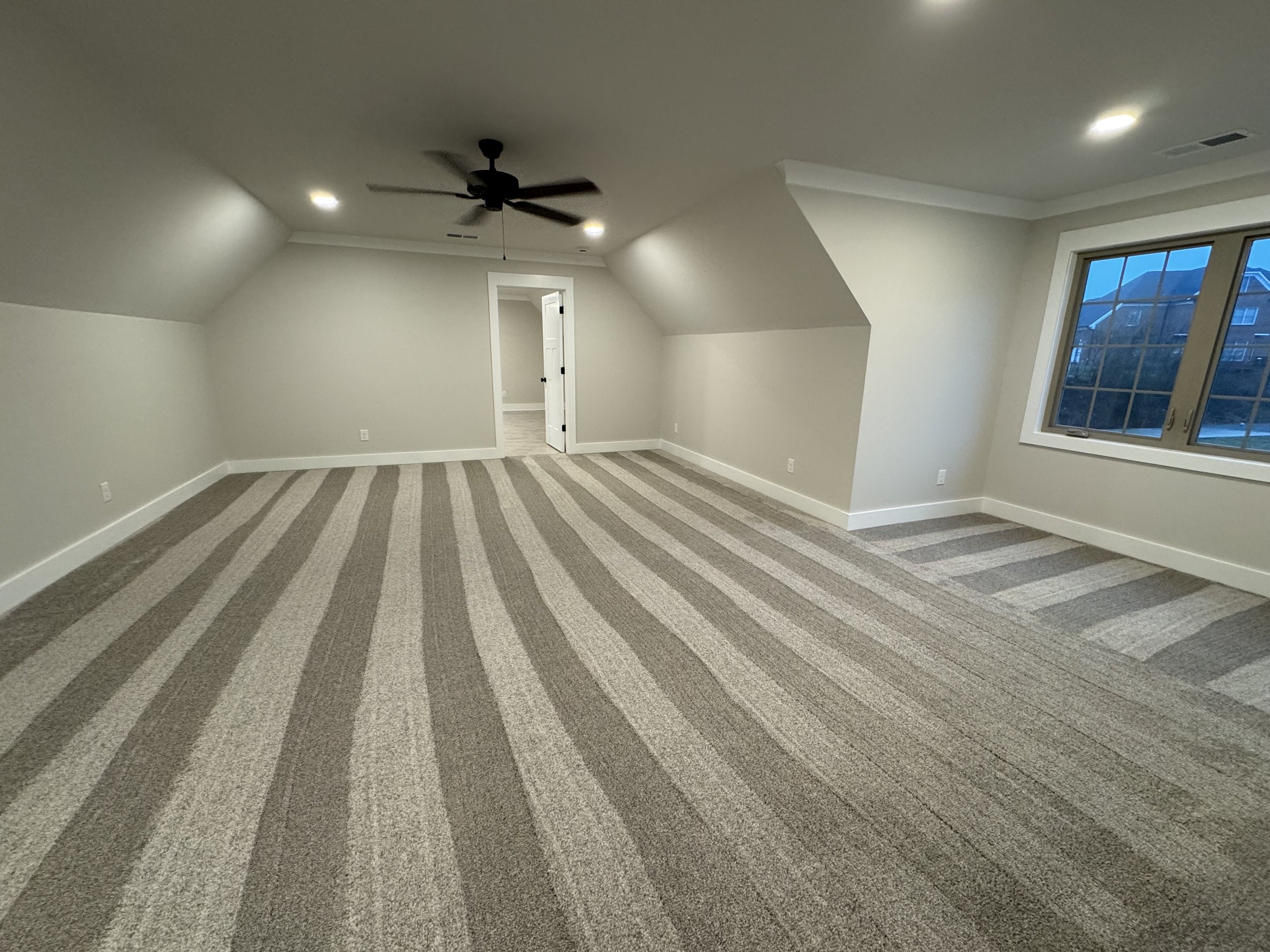 Custom single family home in Oak Ridge, TN.