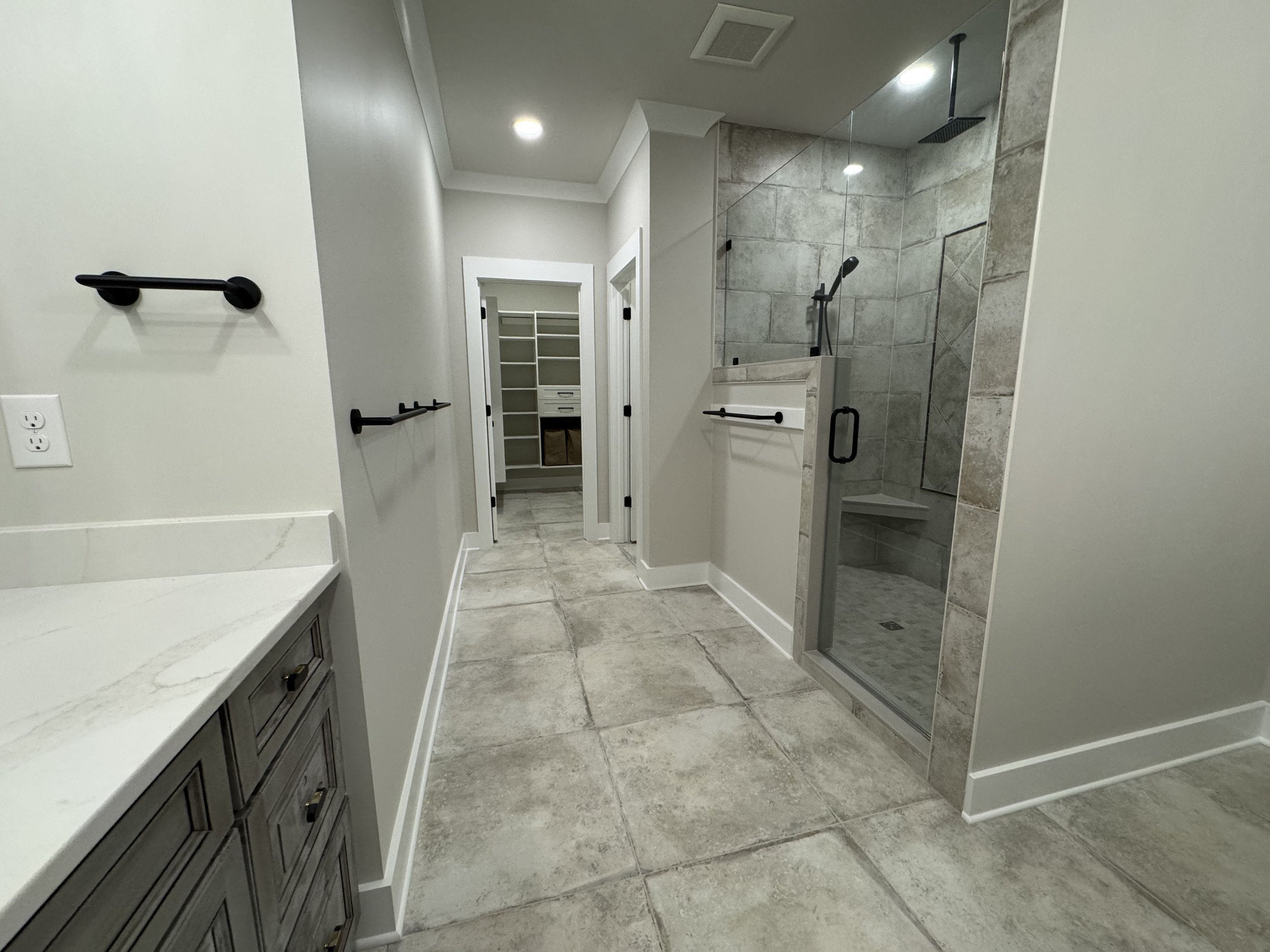 Custom single family home in Oak Ridge, TN.