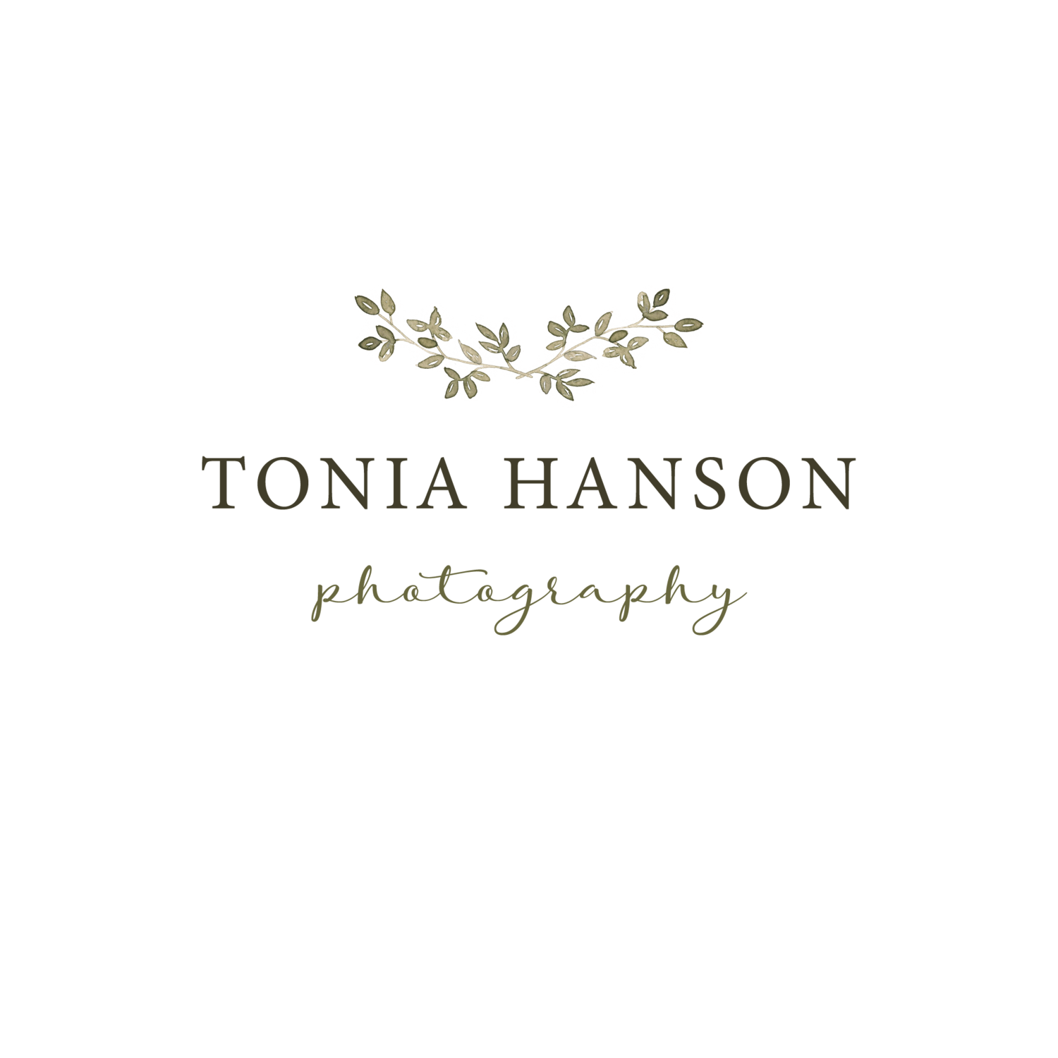 Northwest Arkansas Newborn Photographer - Tonia Hanson Photography
