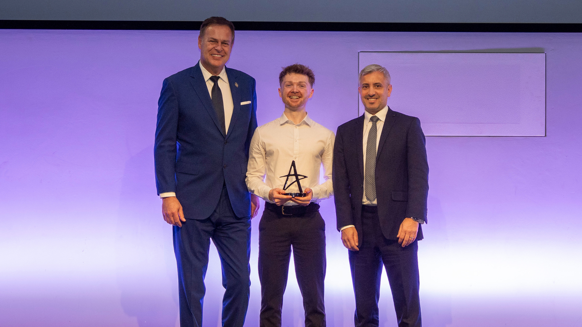 NEOY Winner Liam 2025 WEB.png