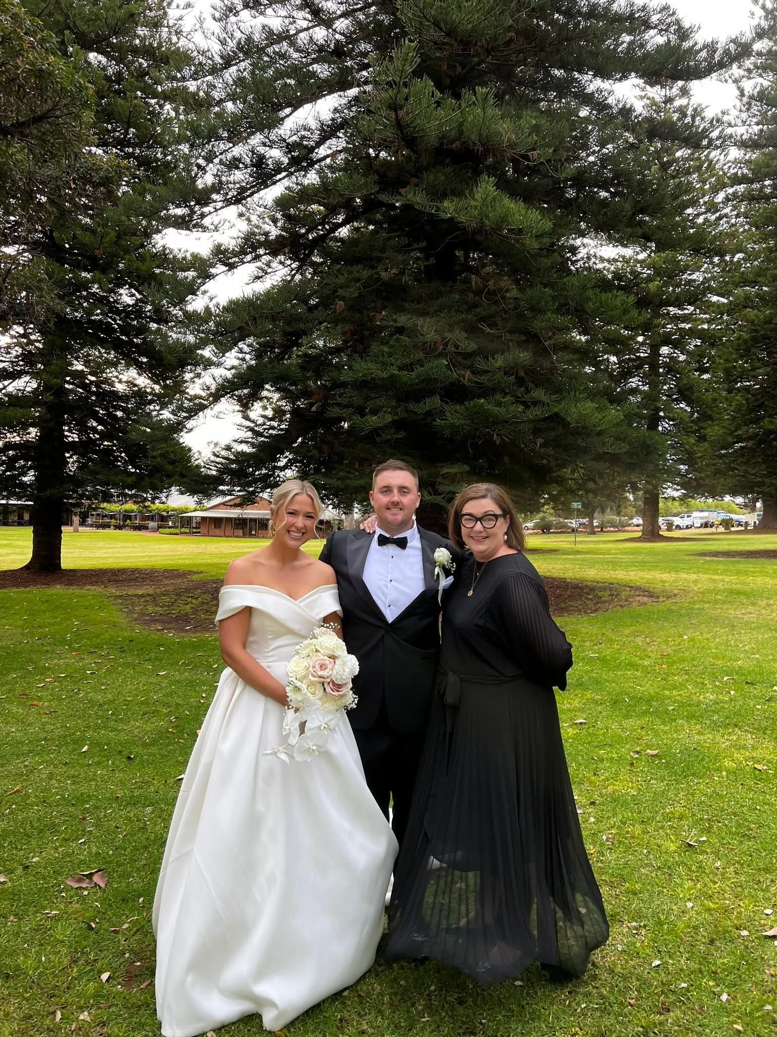 Marriage Celebrant Perth | Elopement & Micro Wedding