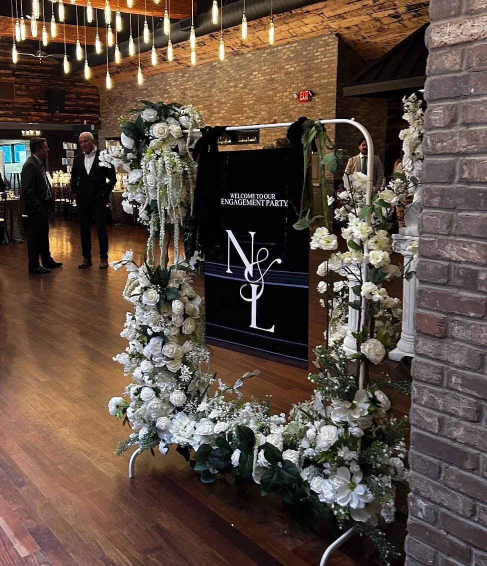 ✨ In grand fashion in our beautiful banquet hall, we gathered to honor a love story unfolding. Our warmest wishes to this couple as they begin their new chapter together. 💍