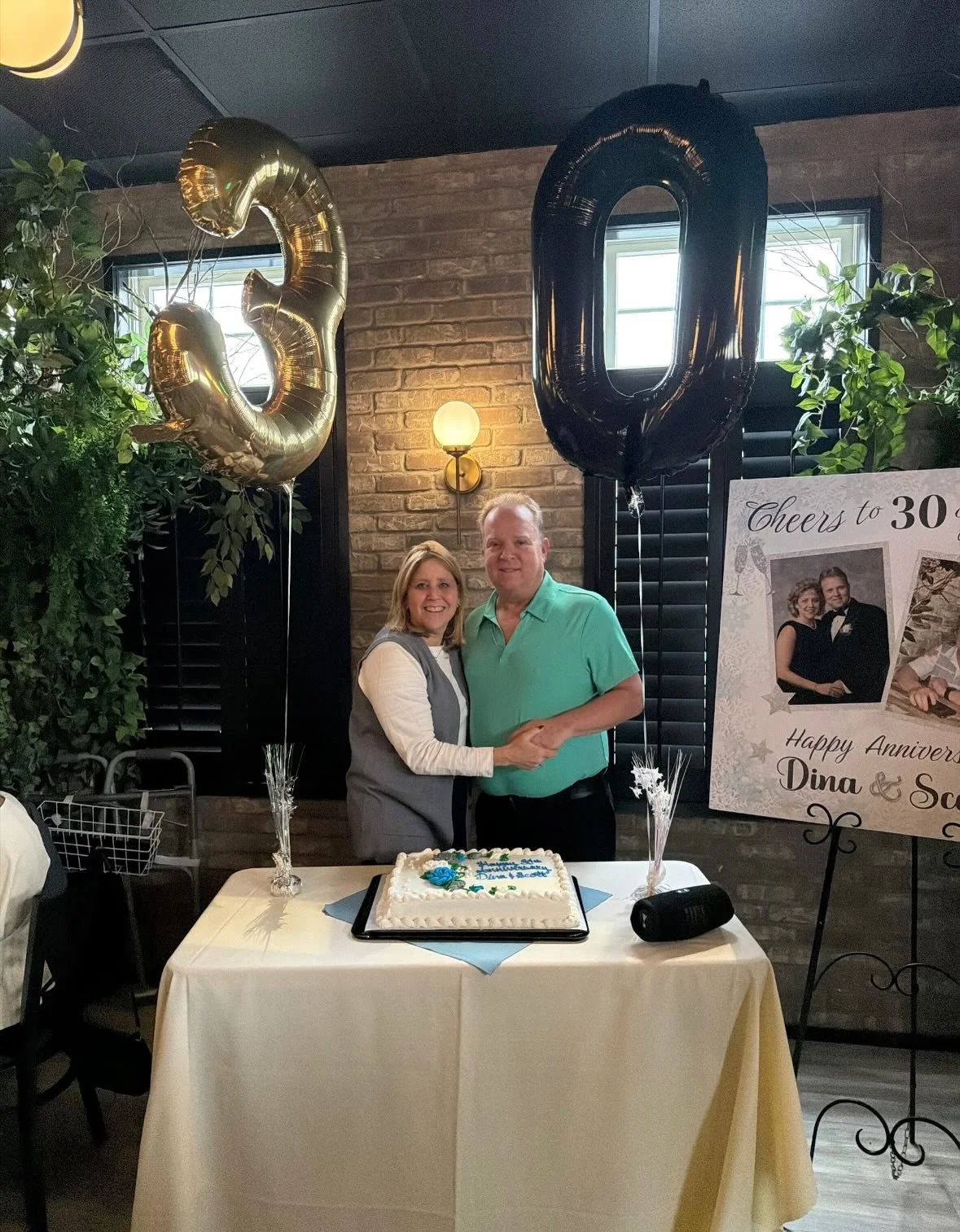 Thirty years. One incredible love story. 🤍Surrounded by cherished loved ones, memories and meaningful moments, this surprise anniversary celebration for Scott and Dina was nothing short of special. Thank you for trusting us to be part of such a beau