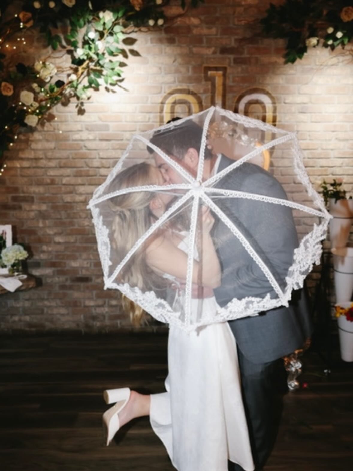 ✨ Frances&rsquo;s Bridal Shower was nothing short of magical ✨Celebrating the bride-to-be in our spectacular All Seasons Room at 618. Unforgettable! Frances truly shined as she begins her journey from Miss to Mrs and we were honored to be part of suc