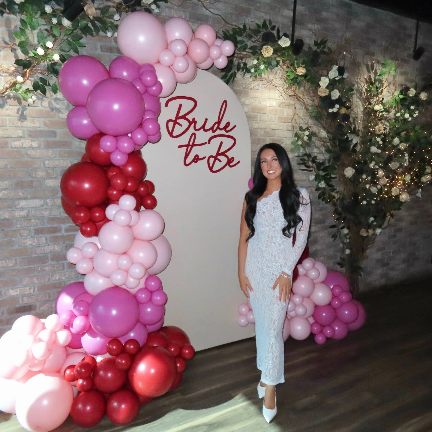 Red for love. Pink for celebration. White for forever 🤍🌸❤️ A bridal shower beautifully loved in our All Seasons Room! Beautifully photographed by Kurt Fowlers @siriuscinema @siriuscinema