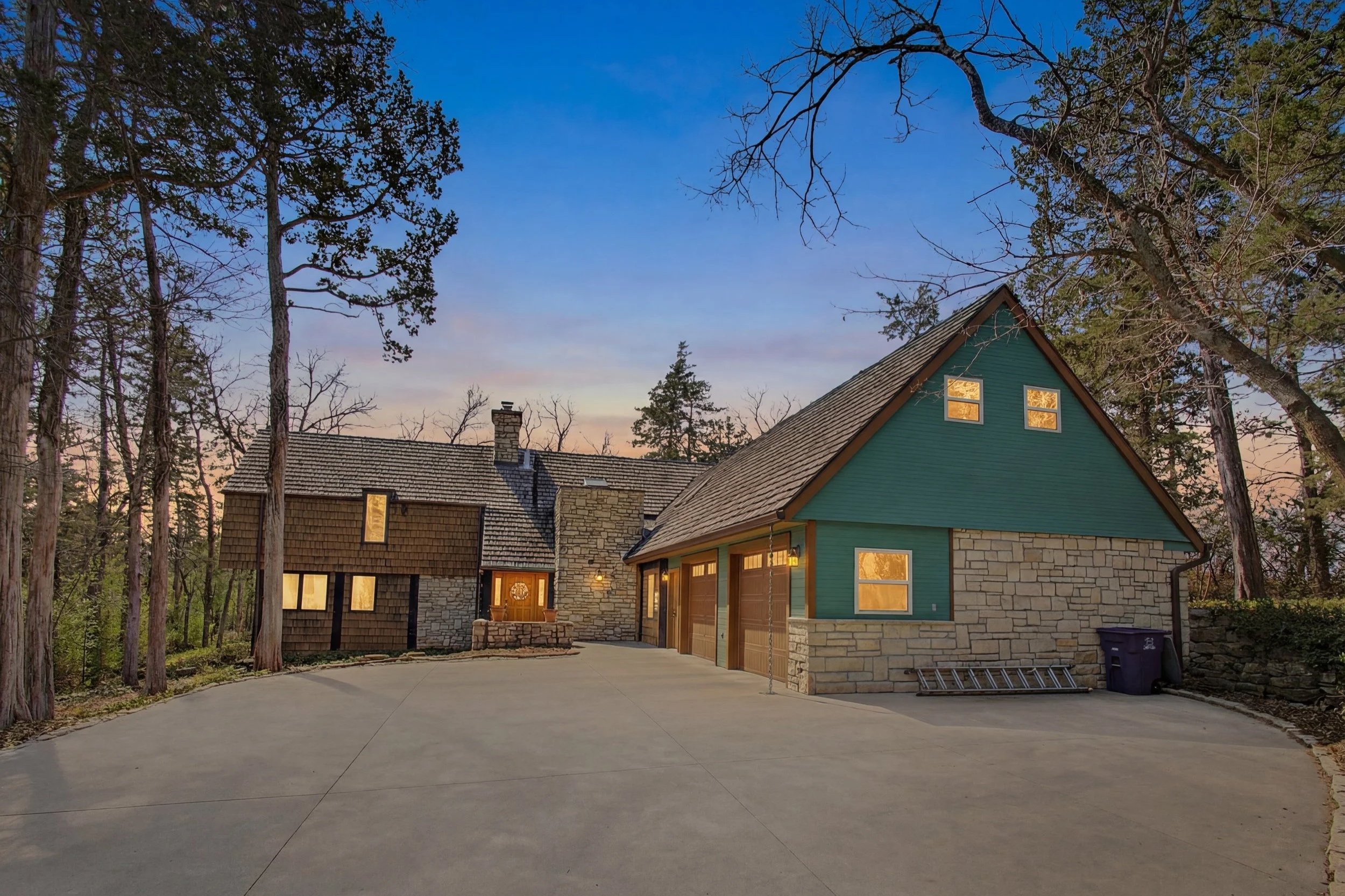 115-evergreen-twilight-01.jpg