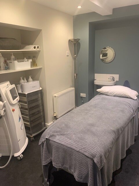 We have an exciting opportunity for a full time (part time would be considered) vacancy for a level 3 qualified BEAUTY THERAPIST at our friendly professional busy salon in Surrey which has been established for over 20 years. 
 
We have an enviable re
