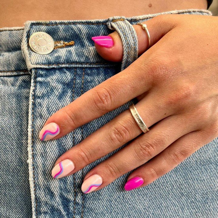 💅 We're Hiring: Nail Technicians &ndash; Pangbourne, Berkshire (RG8) 💅

Are you passionate about nails and ready to join a vibrant, supportive team?

We&rsquo;re looking for a talented Nail Technician/Artist to bring their creativity and expertise 