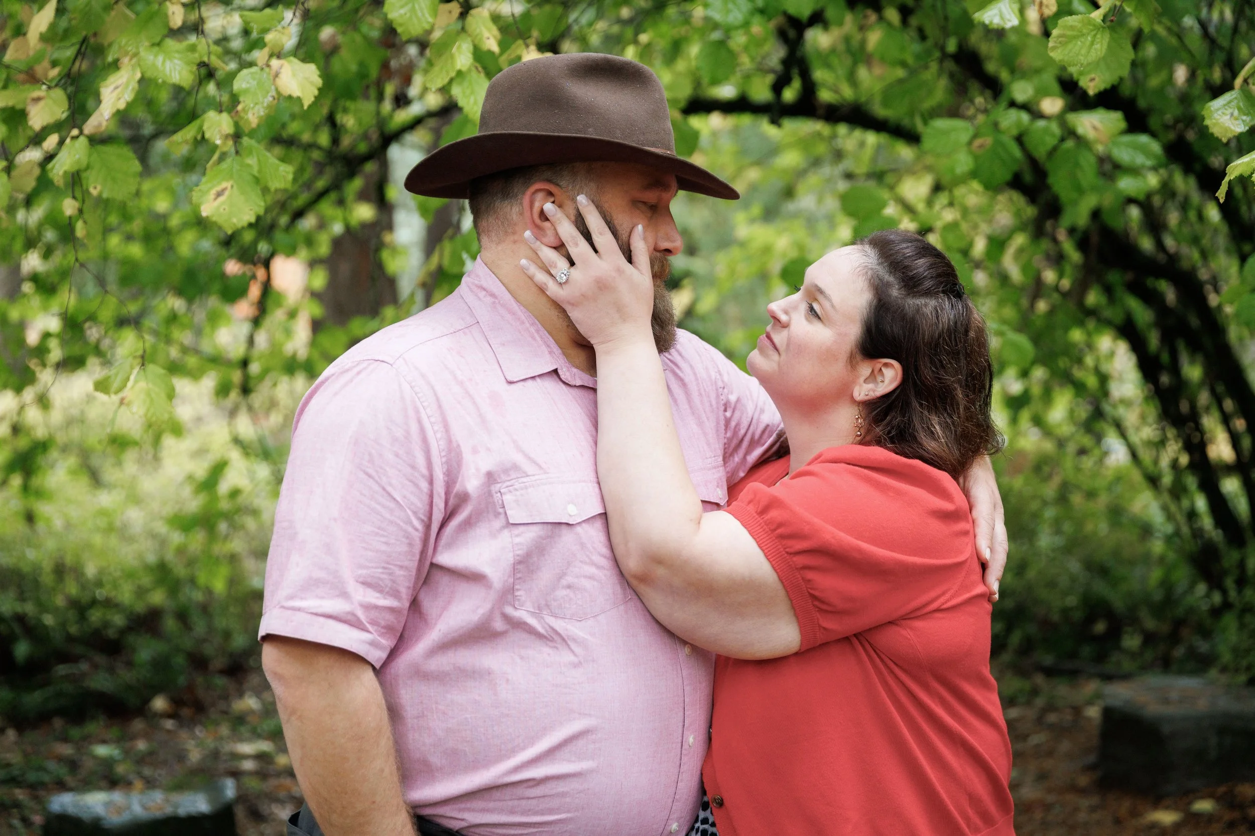 kelsie-joe-engagement-photos-monticello-antiques-portland-oregon-consciously-captured-040.jpg