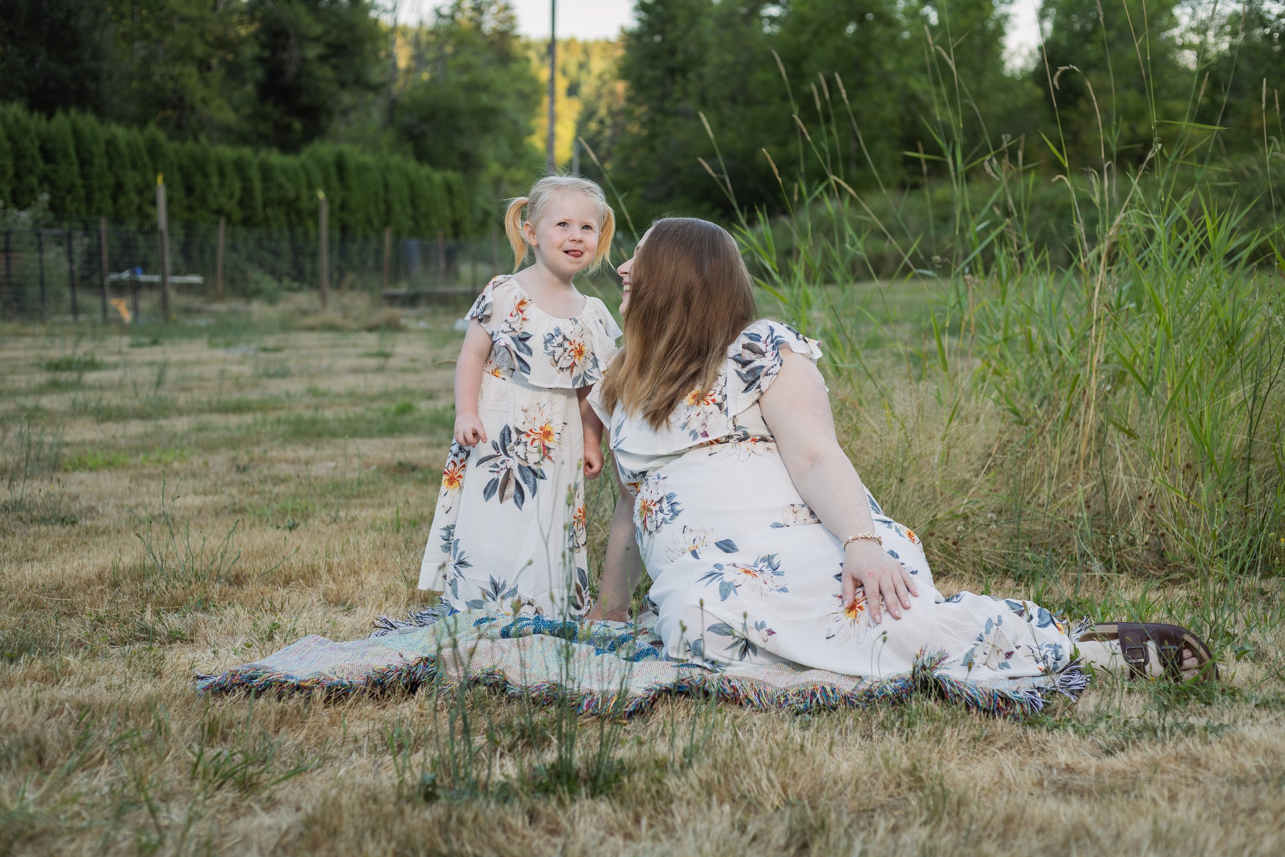 lindsay-michael-maternity-photos-consciously-captured-006.jpg