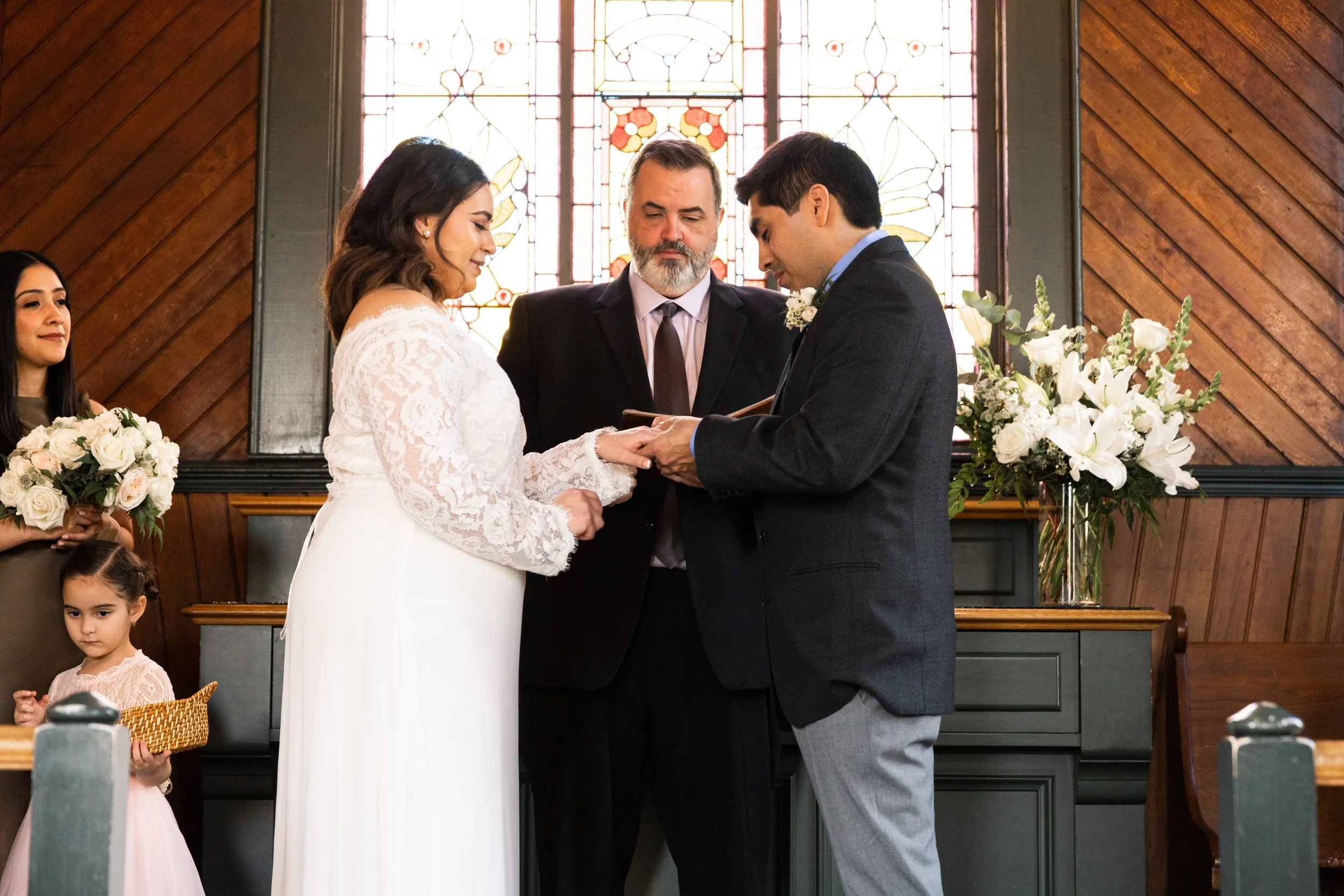 jenny-adrian-wedding-photos-oaks-pioneer-consciously-captured-55.jpg