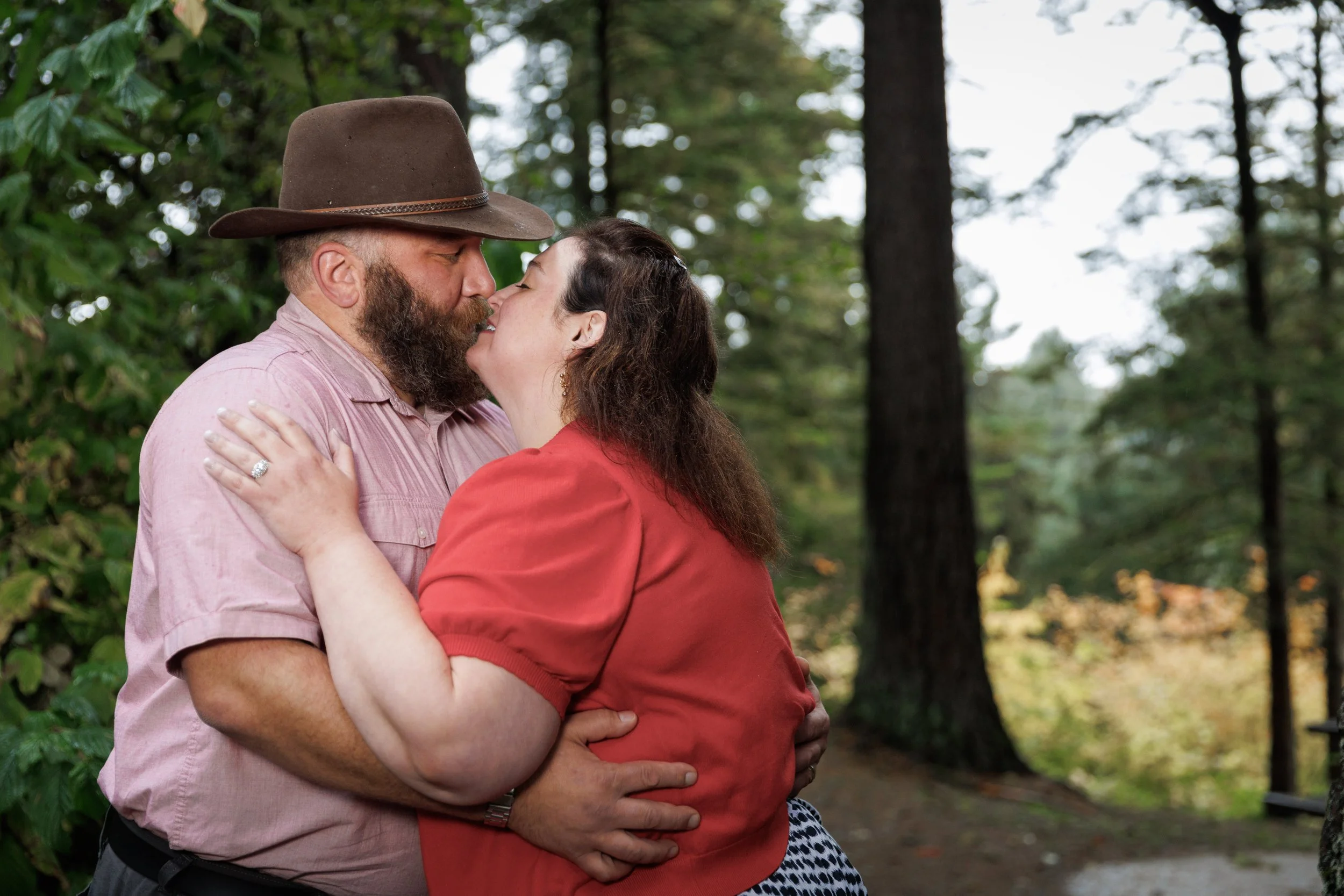kelsie-joe-engagement-photos-monticello-antiques-portland-oregon-consciously-captured-029.jpg