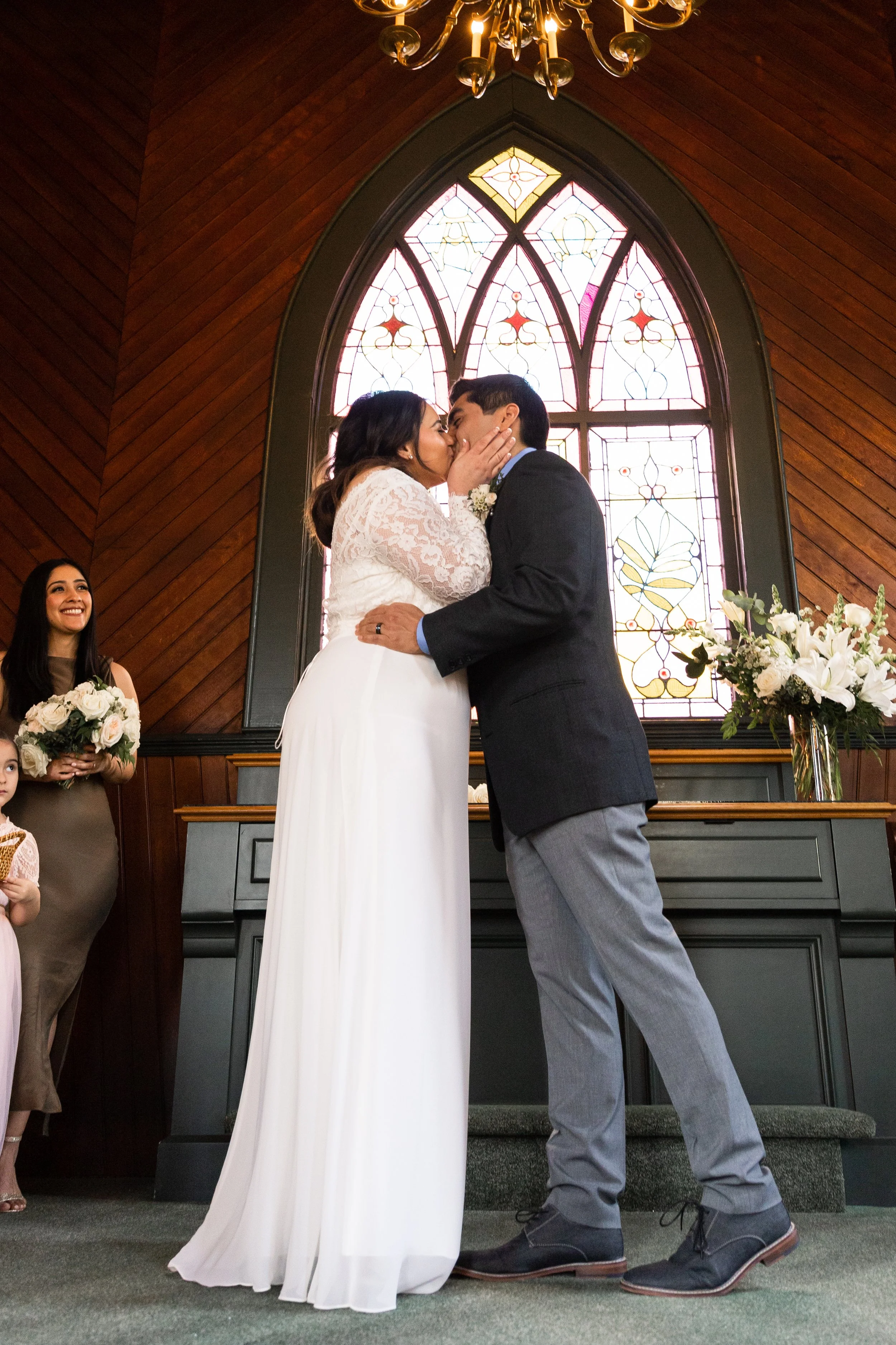 jenny-adrian-wedding-photos-oaks-pioneer-consciously-captured-84.jpg